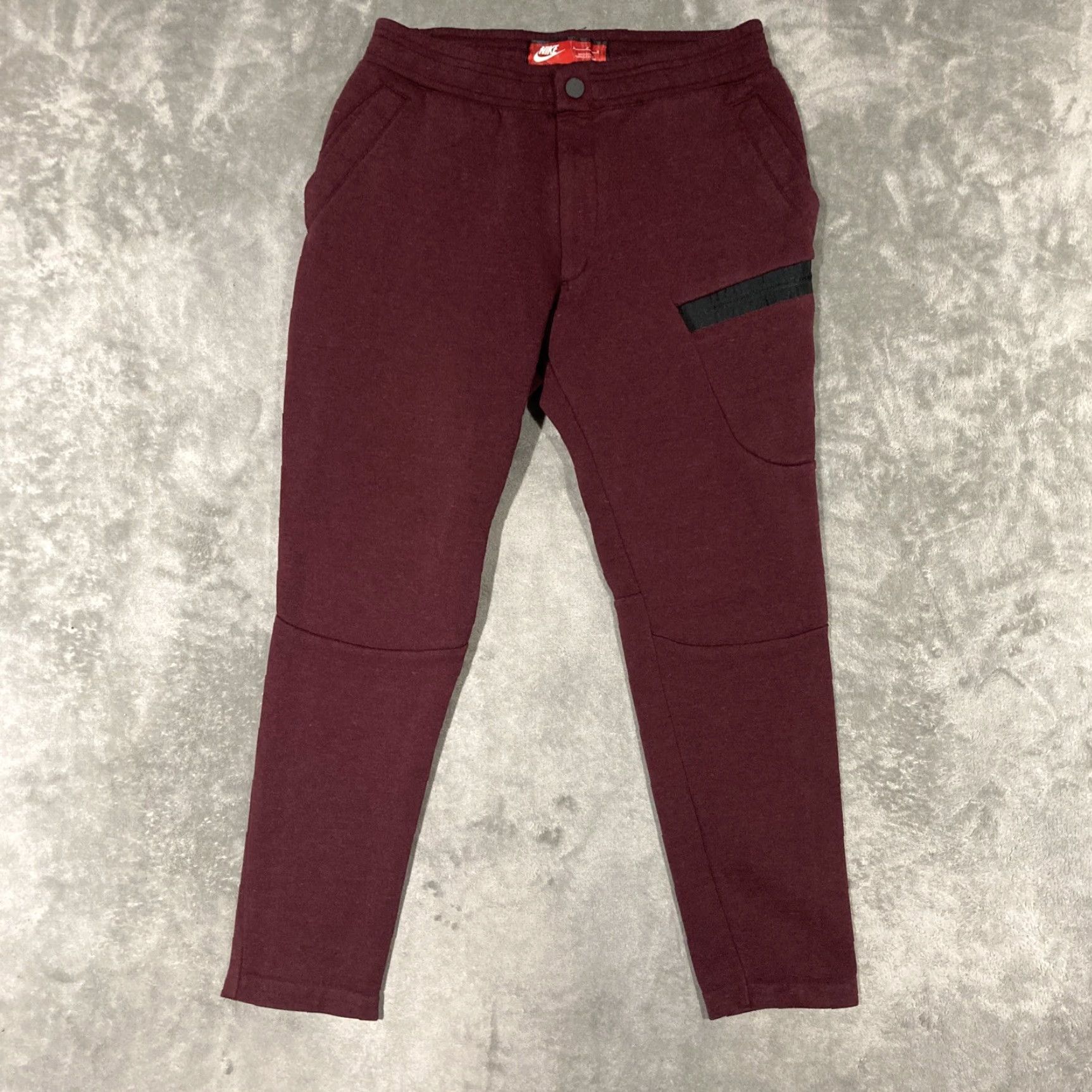 Nike NIKE SPORTSWEAR TECH FLEECE JOGGERS PANTS MENS LARGE MAROON 805218 681 Size US 33 - 2 Thumbnail