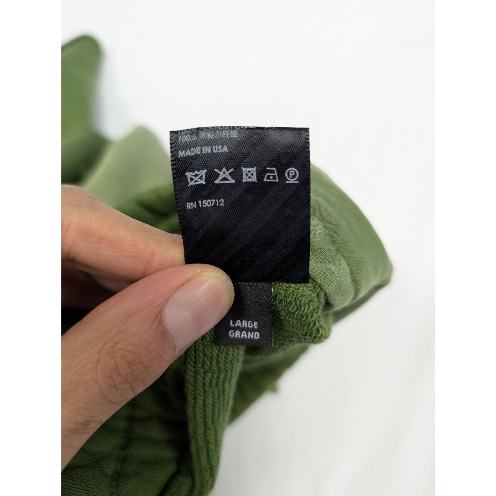 Amiri o1rshd1 Amiri Track Shorts in Green Size US 34 / EU 50 - 13 Thumbnail