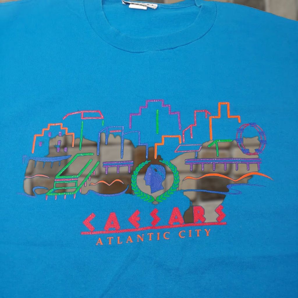 Vintage VINTAGE Caesars Atlantic City Casino T-Shirt Men XXL Short Sleeve Geometric 90s Casino Gambling Green Size US XXL / EU 58 / 5 - 1 Thumbnail