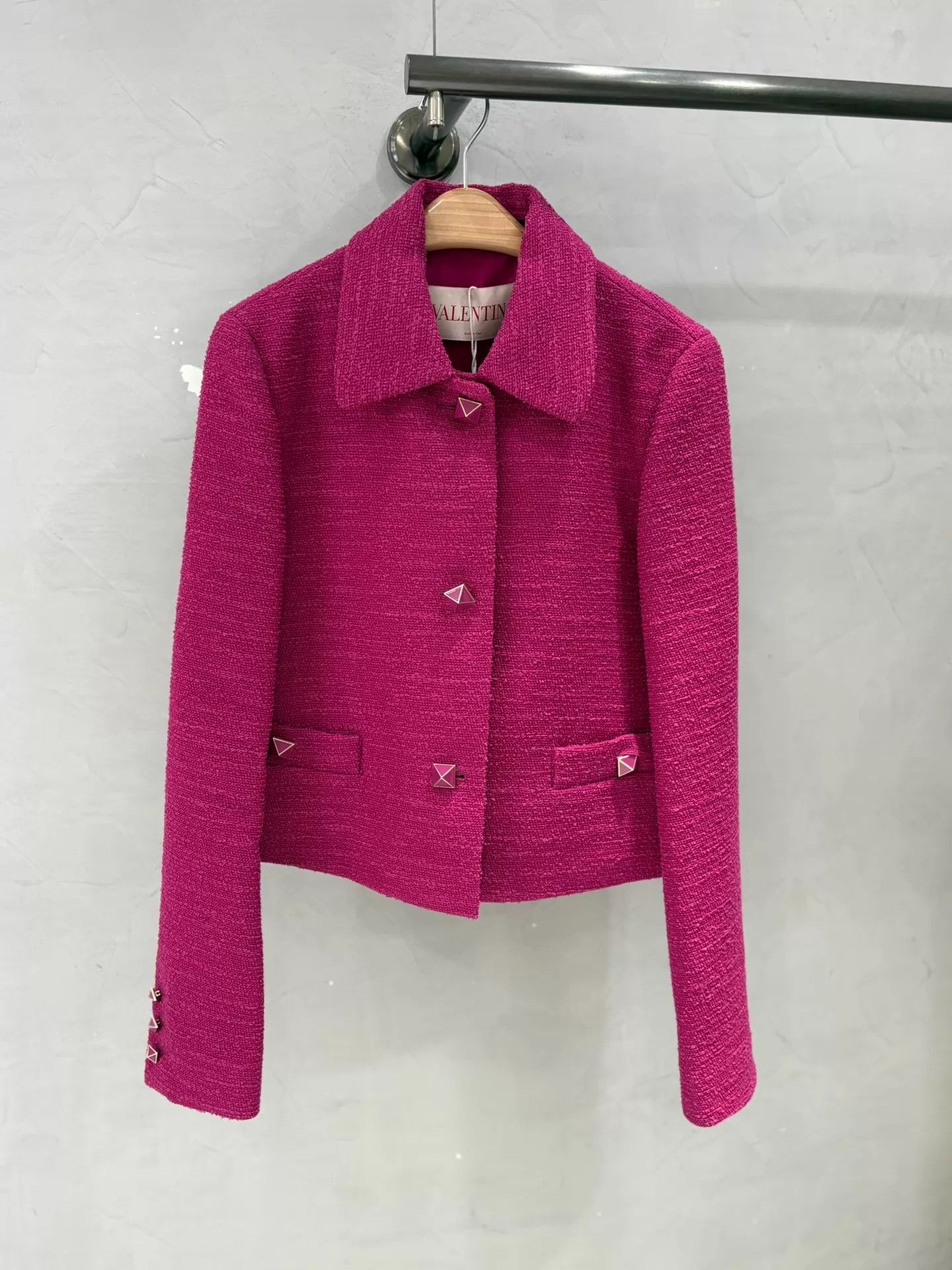 Valentino Valentino Raspberry Soft Wool Blazer 42 Deadstock Size M / US 6-8 / IT 42-44 - 1 Thumbnail