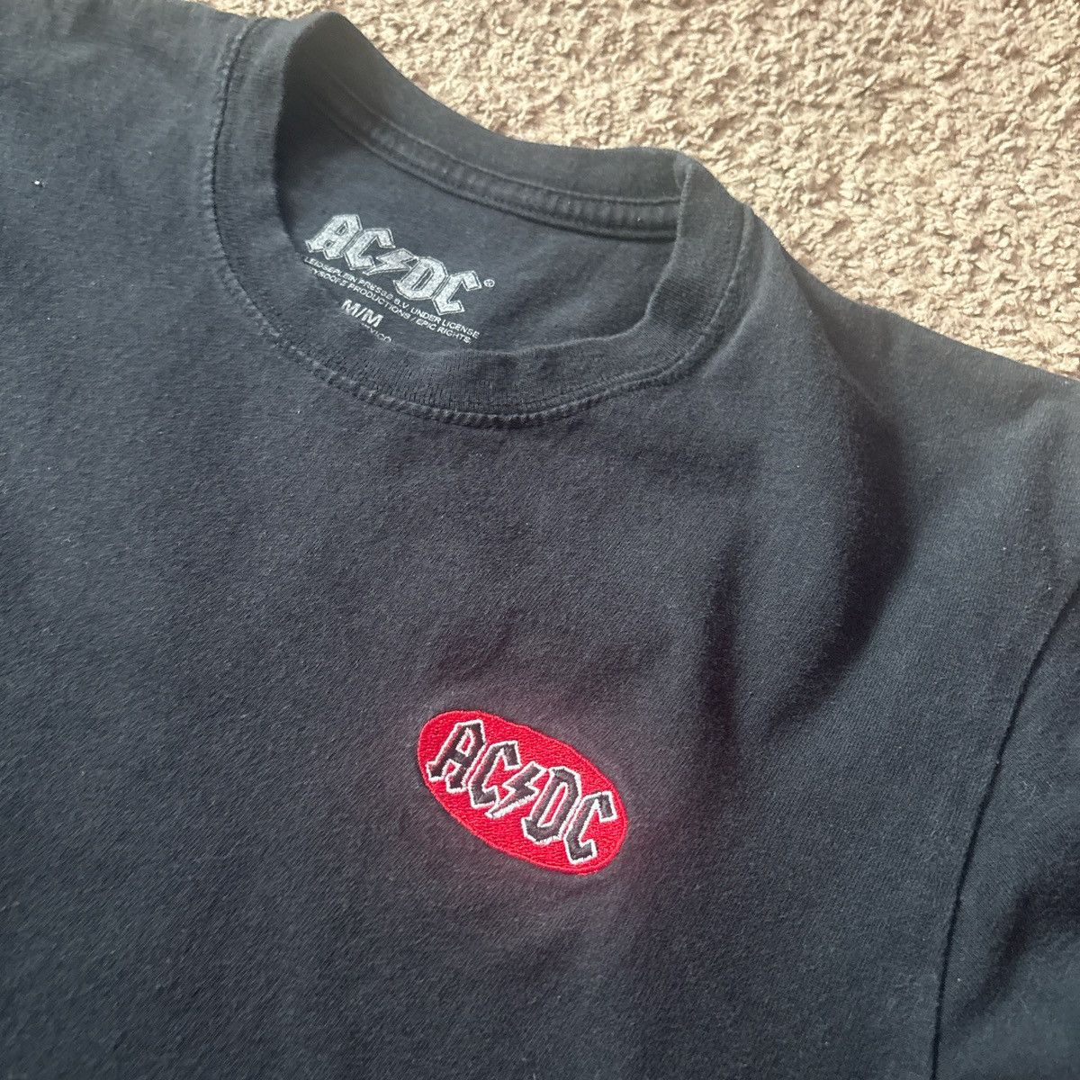 AC/DC Vintage AC/DC thrifted tee Size US S / EU 44-46 / 1 - 2 Thumbnail