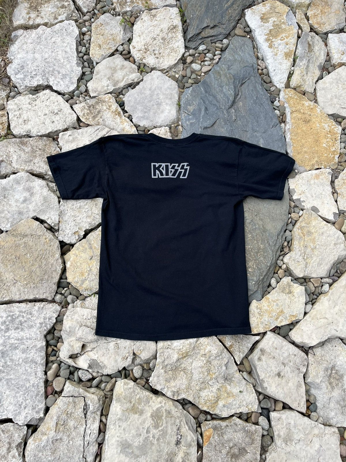 Band Tees × KISS × Vintage Vintage Kiss 2002 y2k face tongue logo band tee t-shirt rock Size US L / EU 52-54 / 3 - 2 Thumbnail