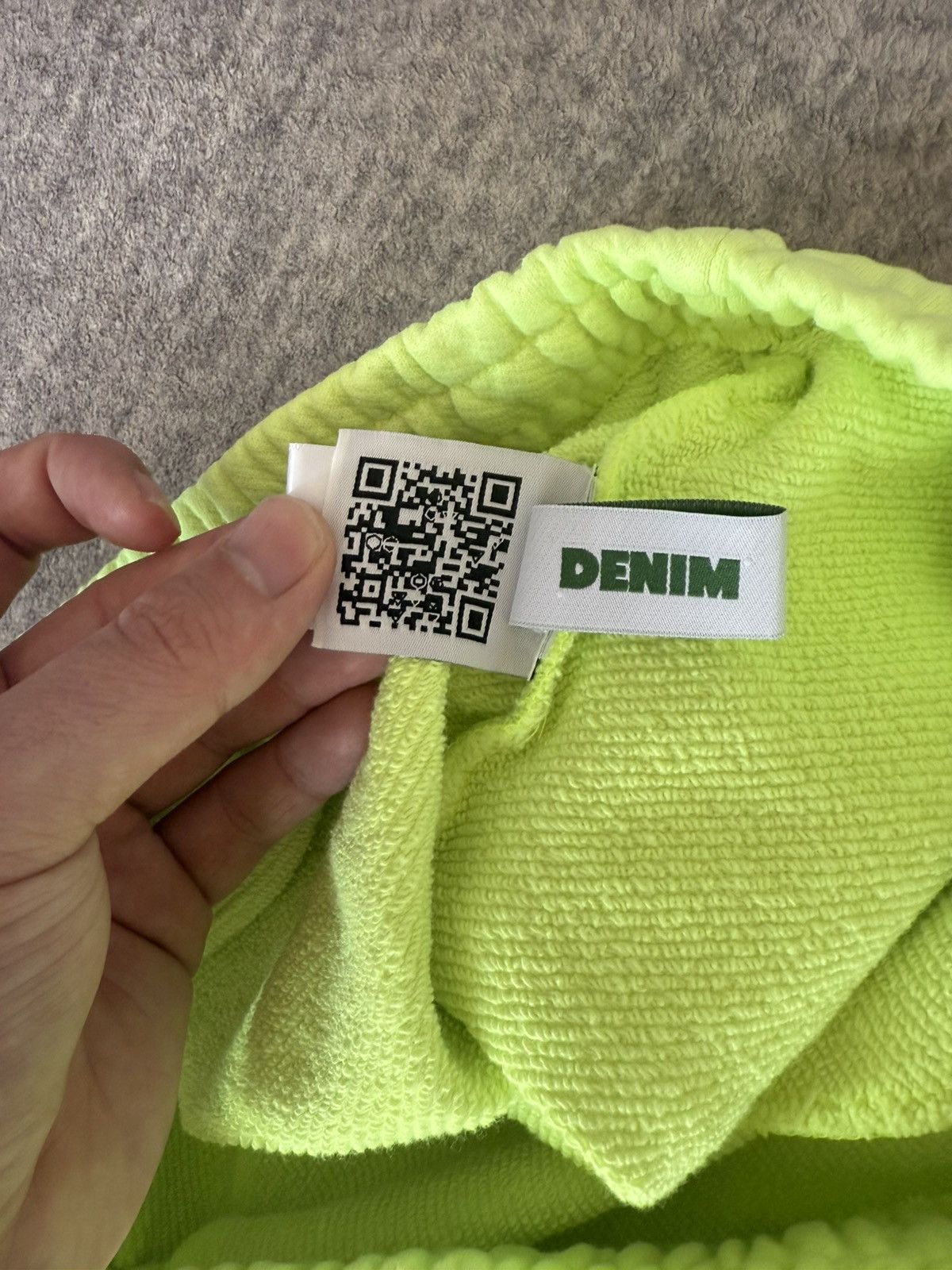 DENIM TEARS Denim Tears Mono Cotton Wreath Neon Green Sweatpants Size US 31 - 4 Thumbnail