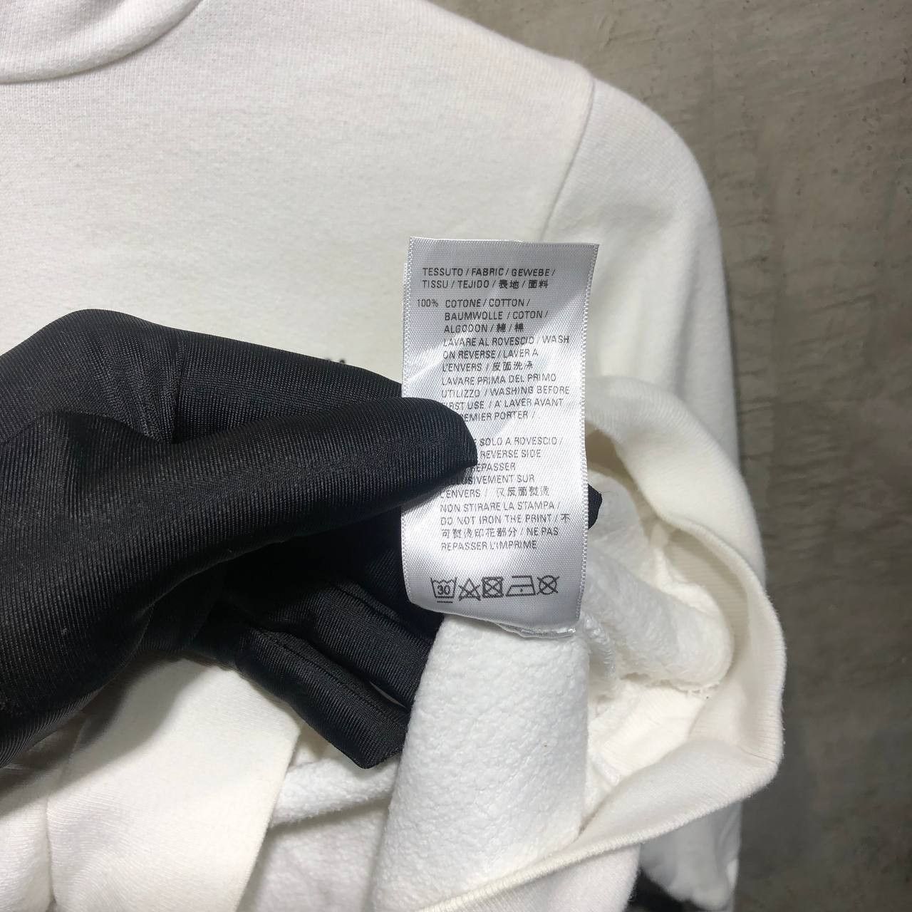 Balenciaga Balenciaga Small logo pull over hoodie for kids Size US XXS / EU 40 - 10 Thumbnail