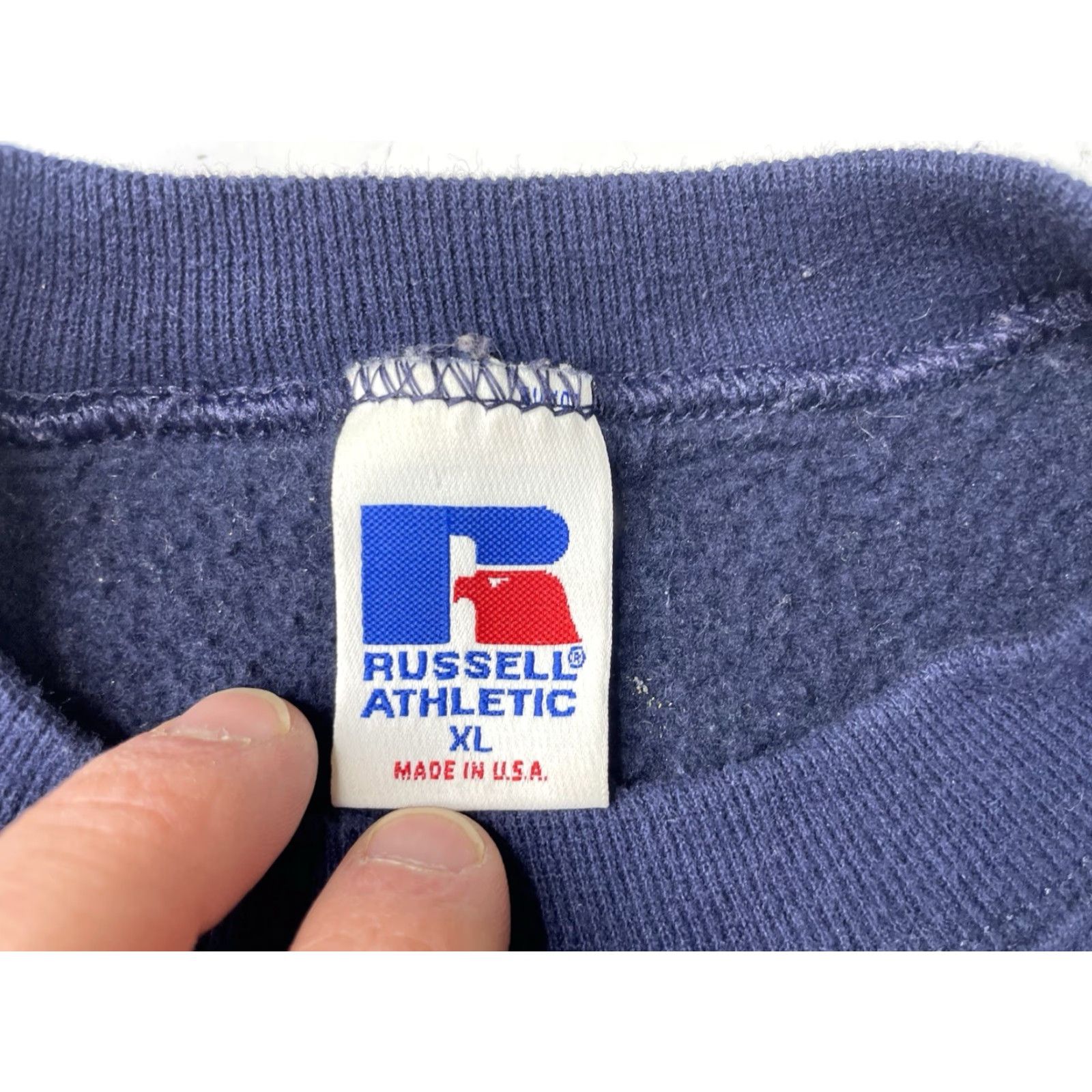 Russell Athletic VINTAGE Russell Athletic Sweatshirt Mens XL Navy Blue Crew Neck Pullover 90s USA Athletic Club Size US XL / EU 56 / 4 - 2 Thumbnail