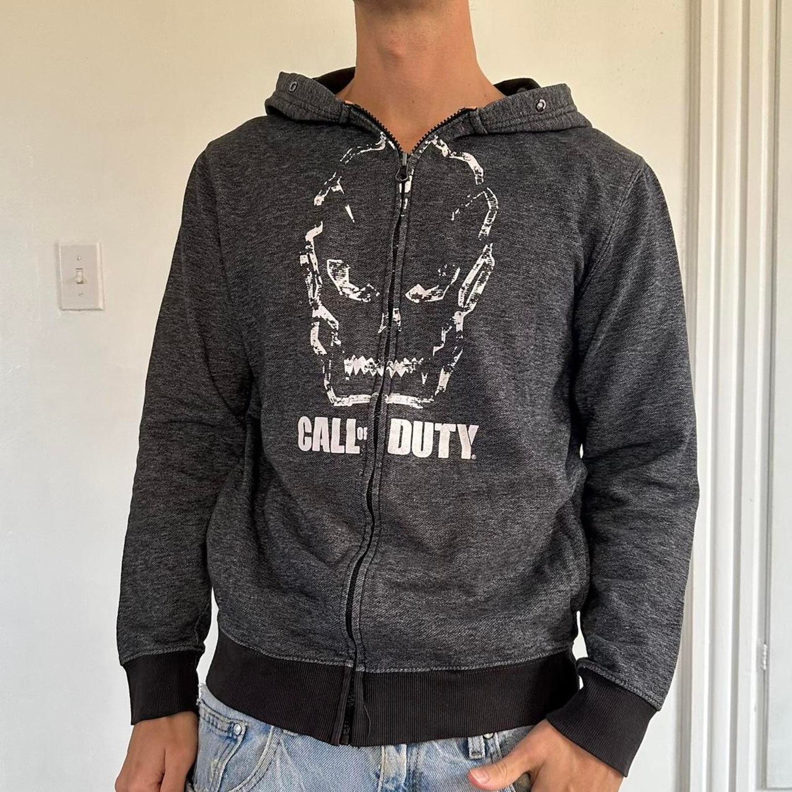 Vintage Vintage Y2K Call Of Duty Black Ops 3 Skull Hoodie Zip Up Size US S / EU 44-46 / 1 - 6 Thumbnail
