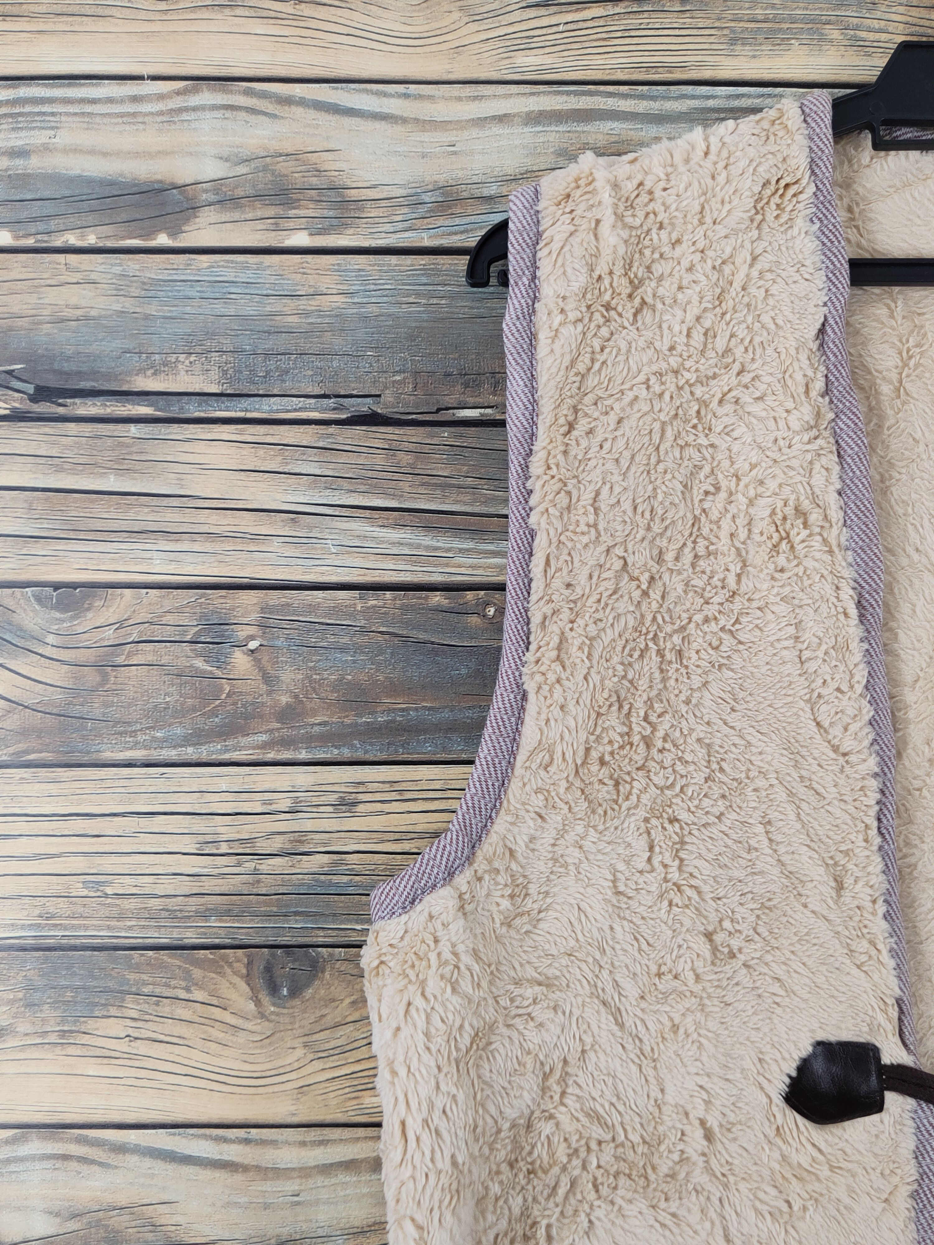 Japanese Brand × Vintage Vintage Japanese Brand Beige Fur Faux Toggle Vests Size M / US 6-8 / IT 42-44 - 4 Thumbnail