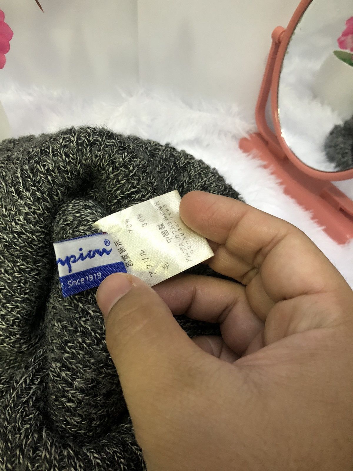 Champion Champion Japan Grey Knit Beanie 55–58cm Embroidered Logo Size ONE SIZE - 6 Thumbnail