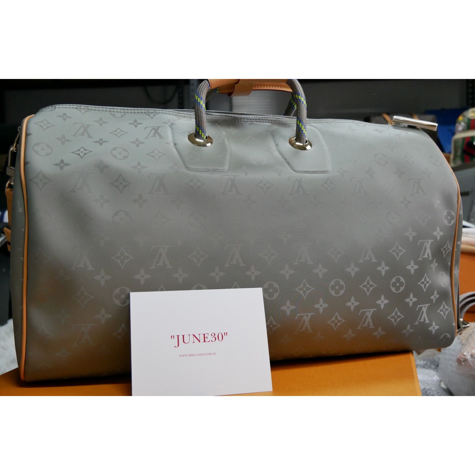 Louis Vuitton Louis Vuitton Titanium Keepall 50 Size ONE SIZE - 9 Thumbnail