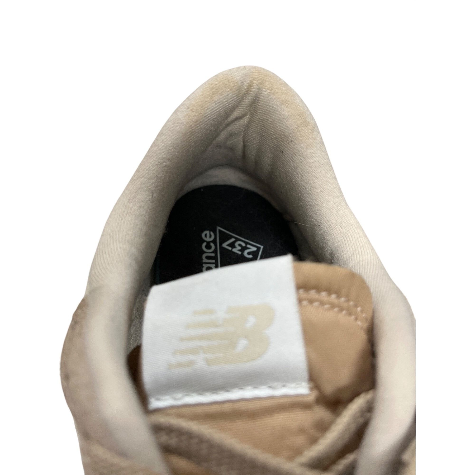 New Balance New Balance 237 wms tan white suede casual athletic sneakers Size US 8.5 / IT 38.5 - 11 Thumbnail