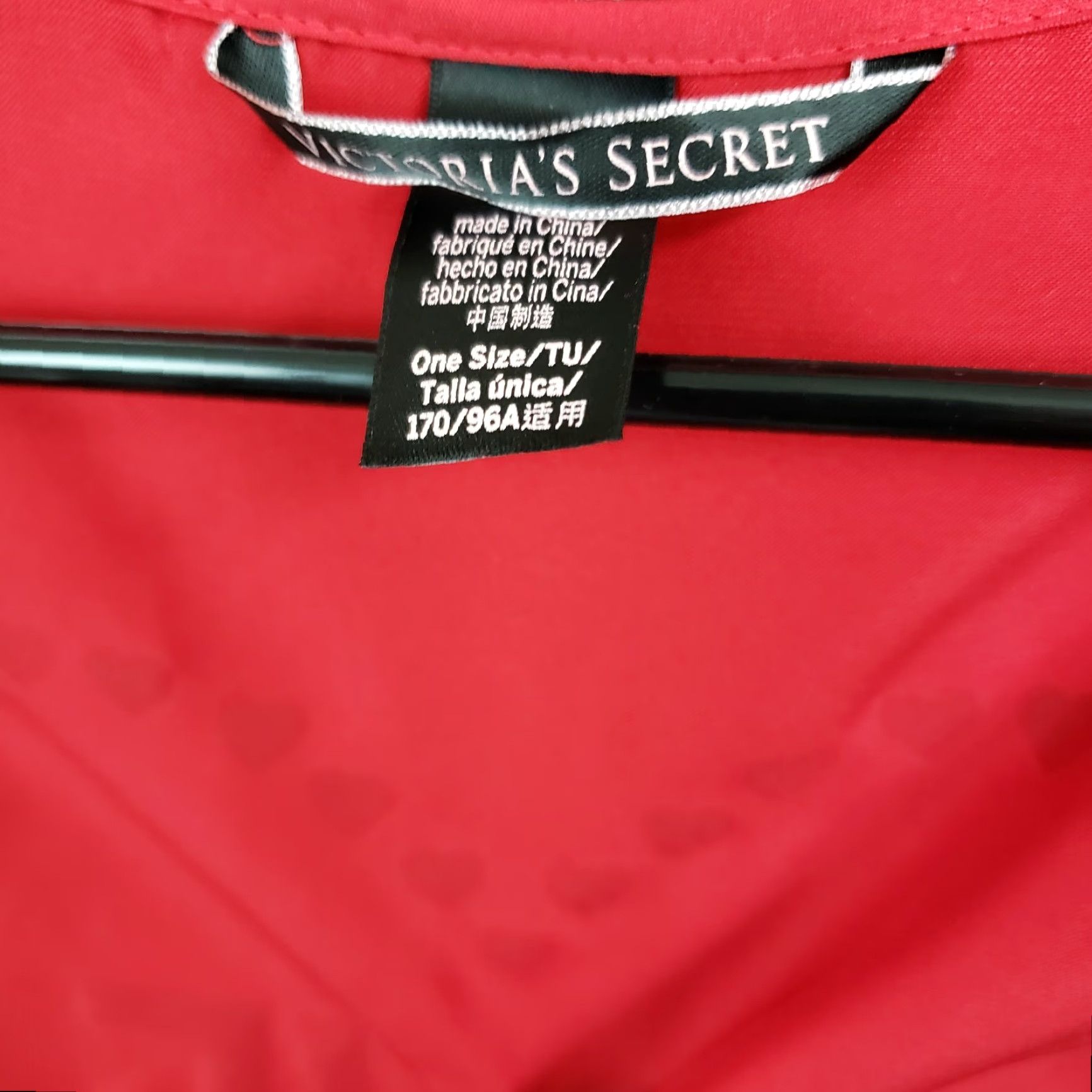 Victoria's Secret Victoria's Secret Womens Robe One Size Red Love Tie Front Size ONE SIZE - 4 Thumbnail