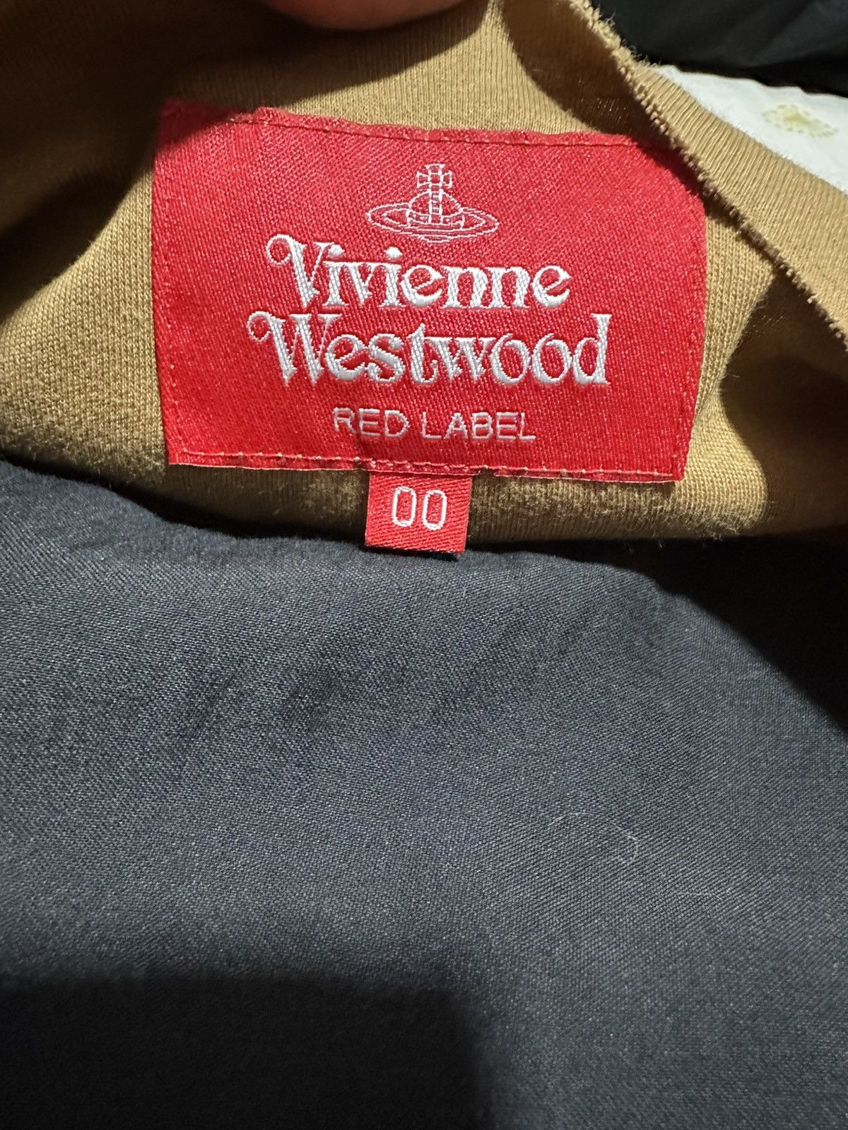 Vivienne Westwood Rare vivienne weswood punk cat rebuild oversize tee Size US XL / EU 56 / 4 - 3 Thumbnail