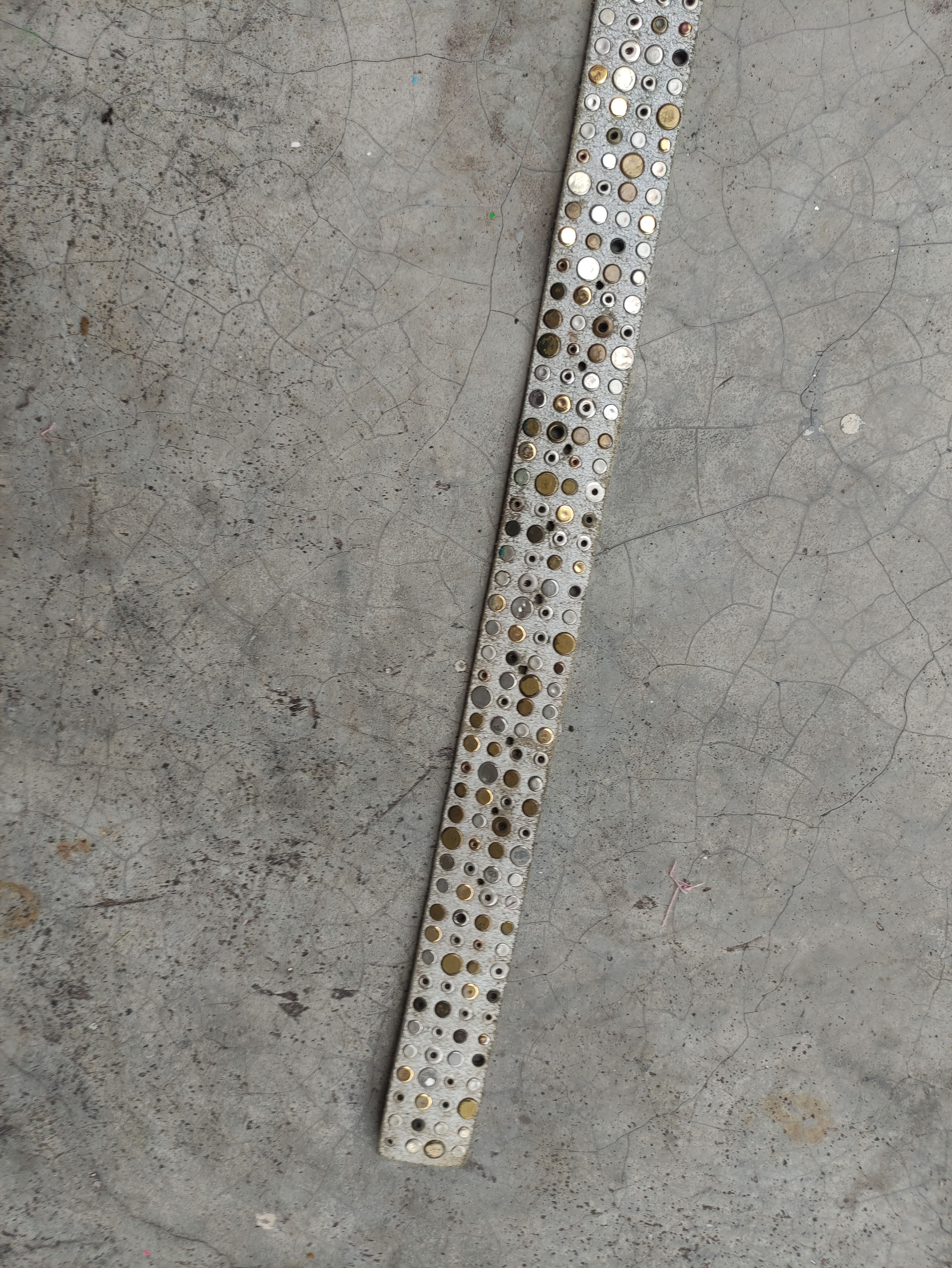 Leather VINTAGE STUDDED LEATHER BELT UNBRAND Size 34 - 2 Thumbnail