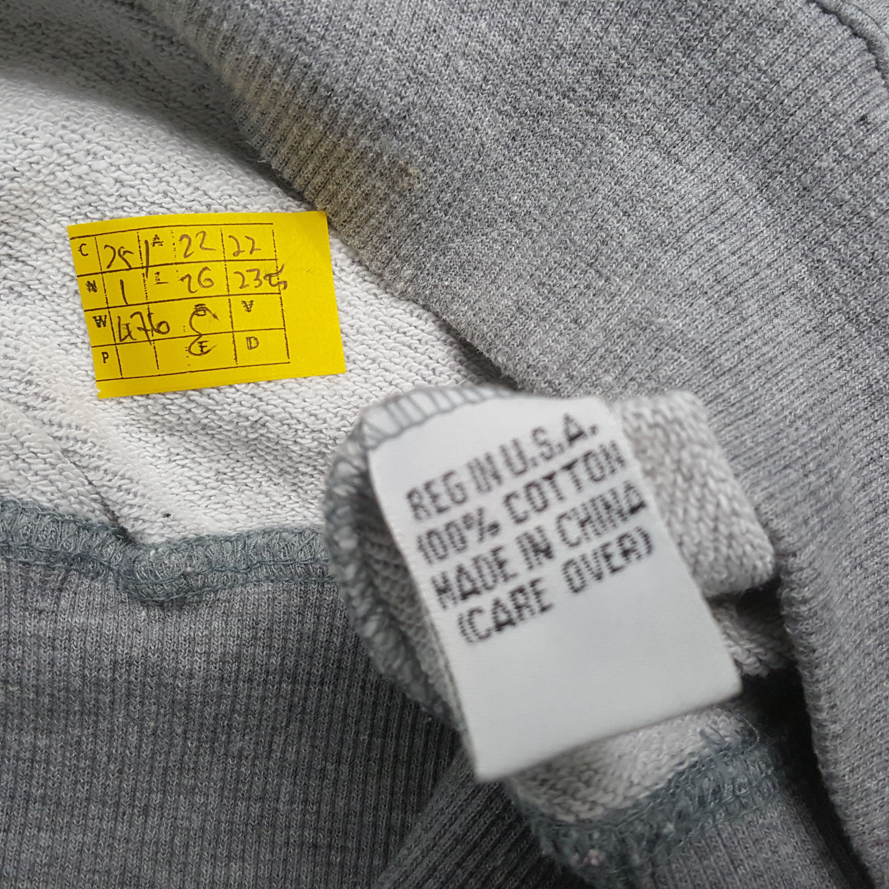 Calvin Klein × Calvin Klein 205W39NYC × Vintage Vintage CALVIN KLEIN Fashion Brand Sweatshirst Size US M / EU 48-50 / 2 - 7 Thumbnail