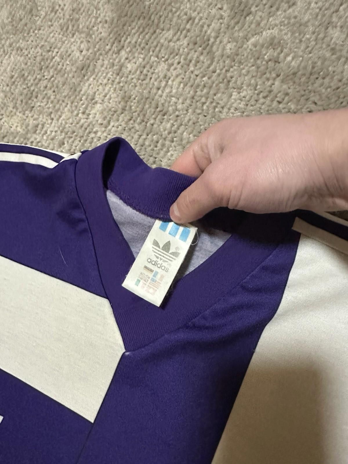 Adidas 1991/93 ADIDAS TEMPLATE FOOTBAL SHIRT SOCCER JERSEY L/S Size US M / EU 48-50 / 2 - 6 Thumbnail