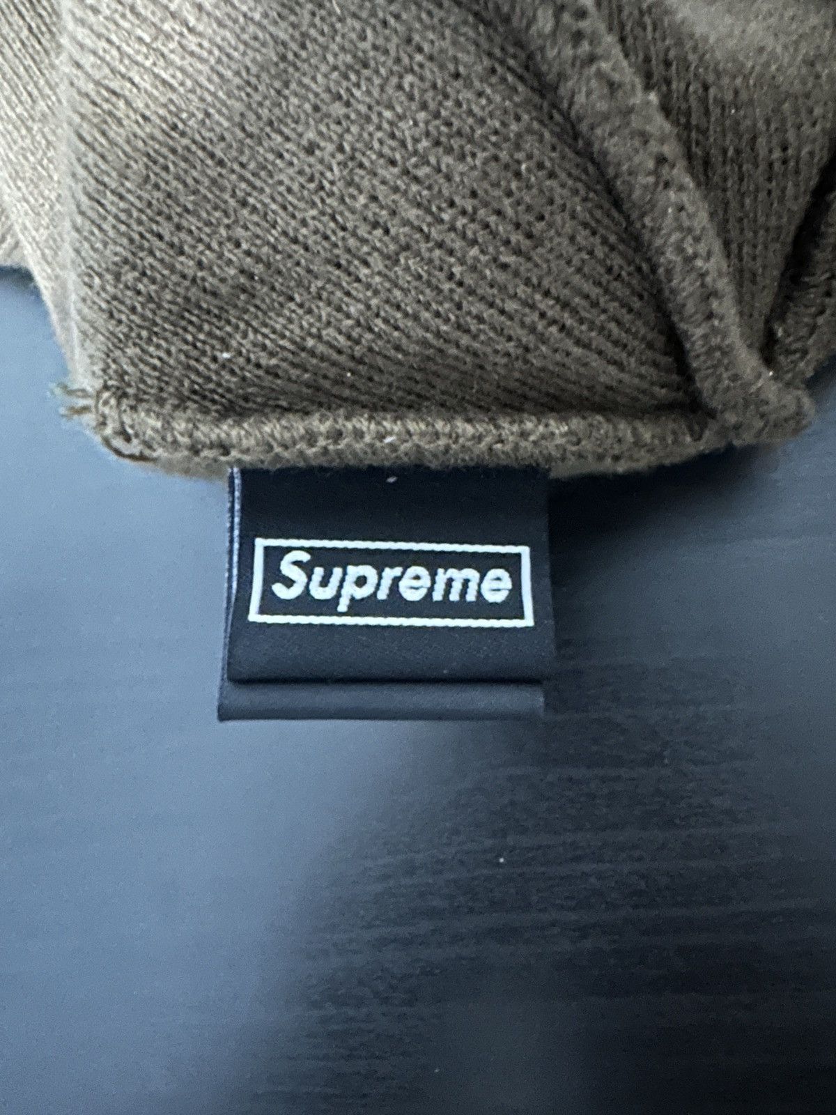 Supreme Supreme NewEra Box Logo Beanie Dark Brown FW22 Size ONE SIZE - 3 Thumbnail