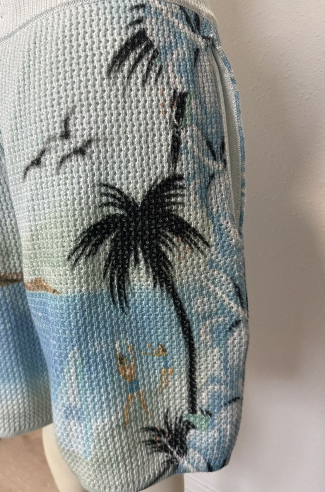 Amiri NWT Amiri Paradise XL Crochet Shorts in Cerulean Size US 40 / EU 56 - 8 Thumbnail