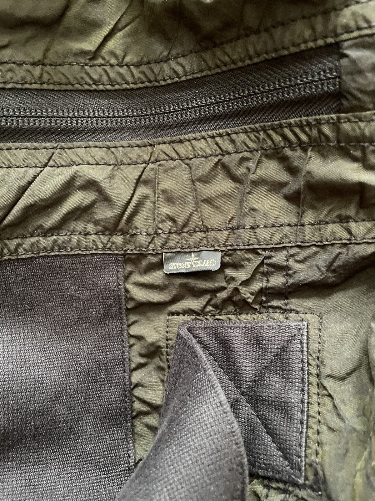 Stone Island × Stone Island Shadow Project Stone Island Shadow Project Compact Duffle Bag Olive Green Size ONE SIZE - 4 Thumbnail