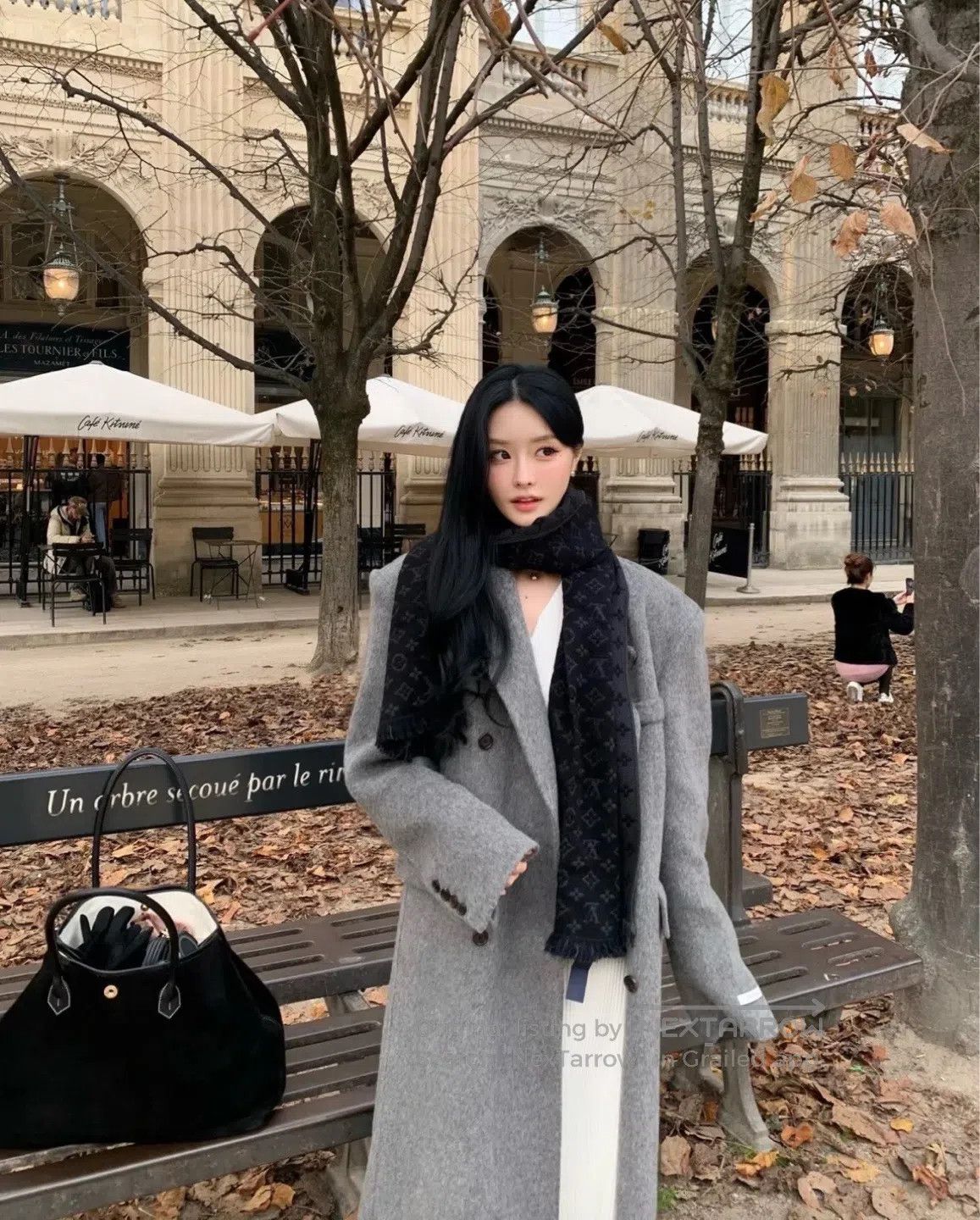Louis Vuitton Louis Vuitton Full Print 100% Cashmere Fringe Knit Scarf| Size ONE SIZE - 6 Thumbnail