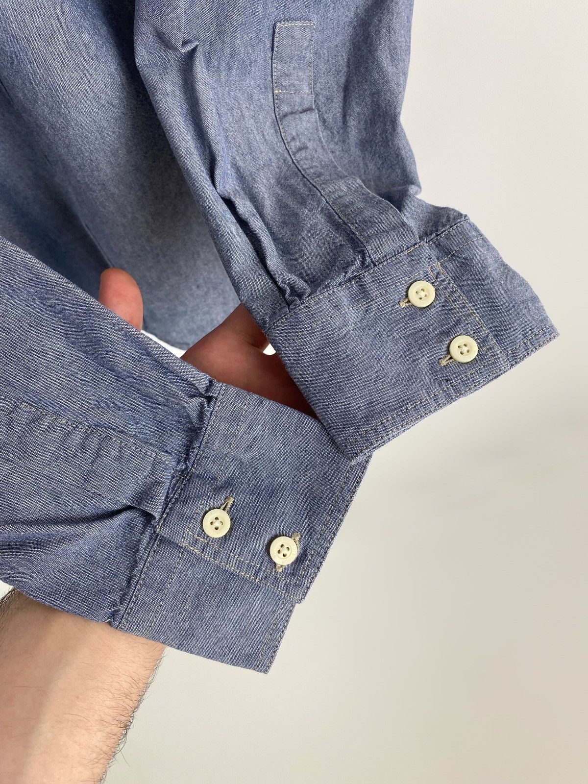 Woolrich Woolen Mills Woolrich Work Chambray 2 Pocket Button Up Shirt Size US M / EU 48-50 / 2 - 4 Thumbnail