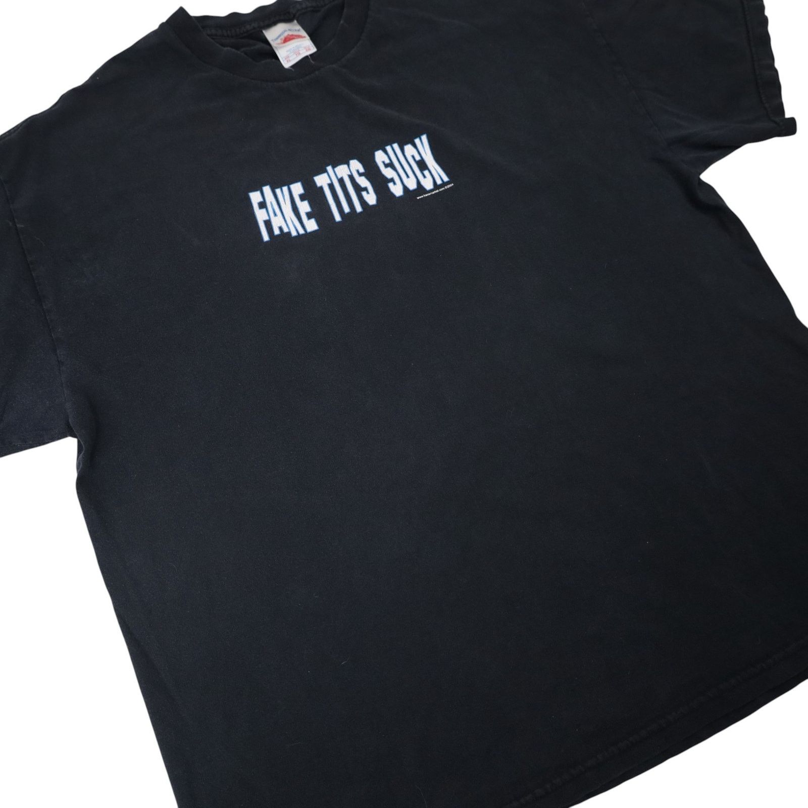 Vintage Vintage Y2k "Fake Tits Suck" Slogan T Shirt Size US XL / EU 56 / 4 - 3 Thumbnail