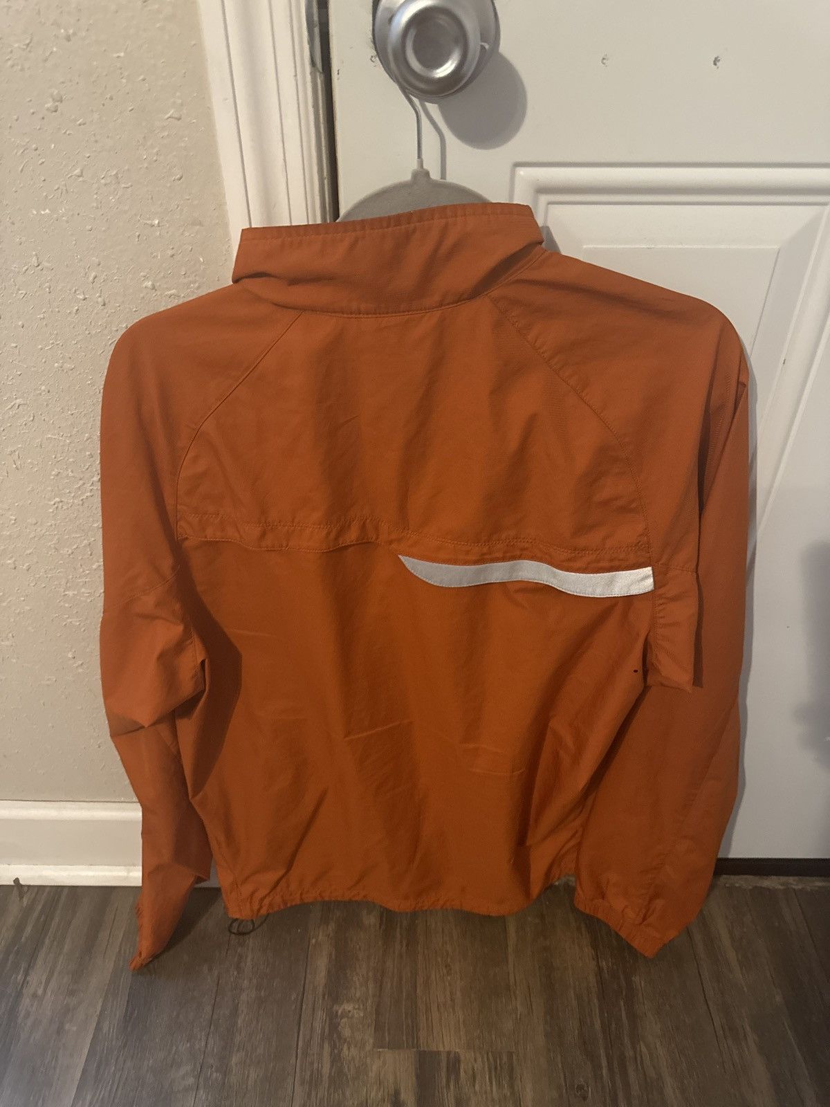 Nike Vintage nike zip up light jacket austin orange longhorns Size US M / EU 48-50 / 2 - 3 Thumbnail