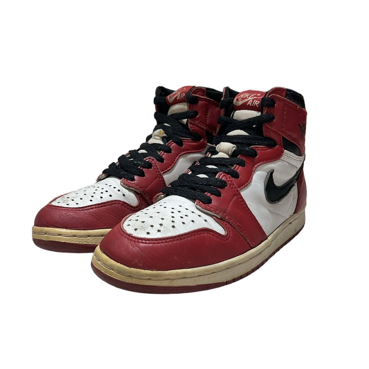 Jordan Brand Retro OG Nike Air Jordan 1 High Chicago 1994 Size US 7.5 / EU 40-41 - 1 Thumbnail