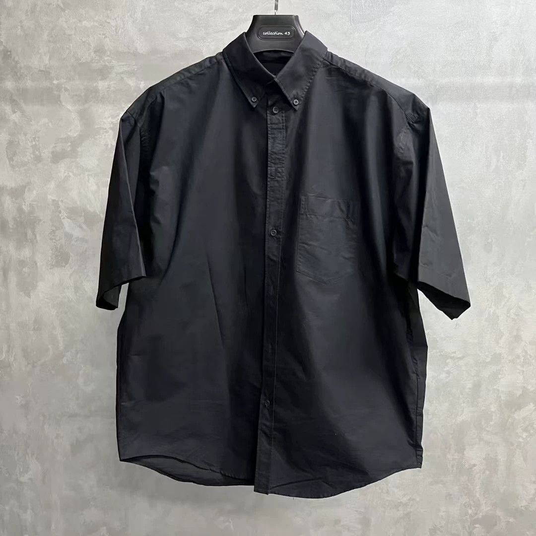 Balenciaga Balenciaga Graphic Logo Short Sleeve Shirt 37 Size US S / EU 44-46 / 1 - 1 Thumbnail