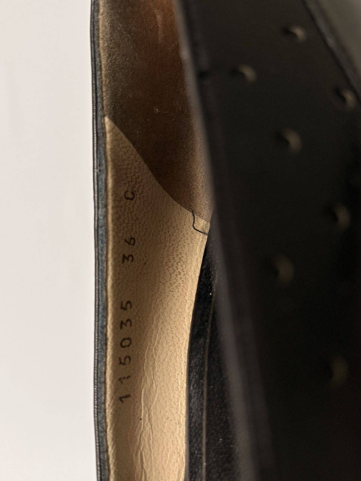 Gucci Gucci black leather kitten heels interlocking GG pumps 36 Size US 6 / IT 36 - 12 Thumbnail