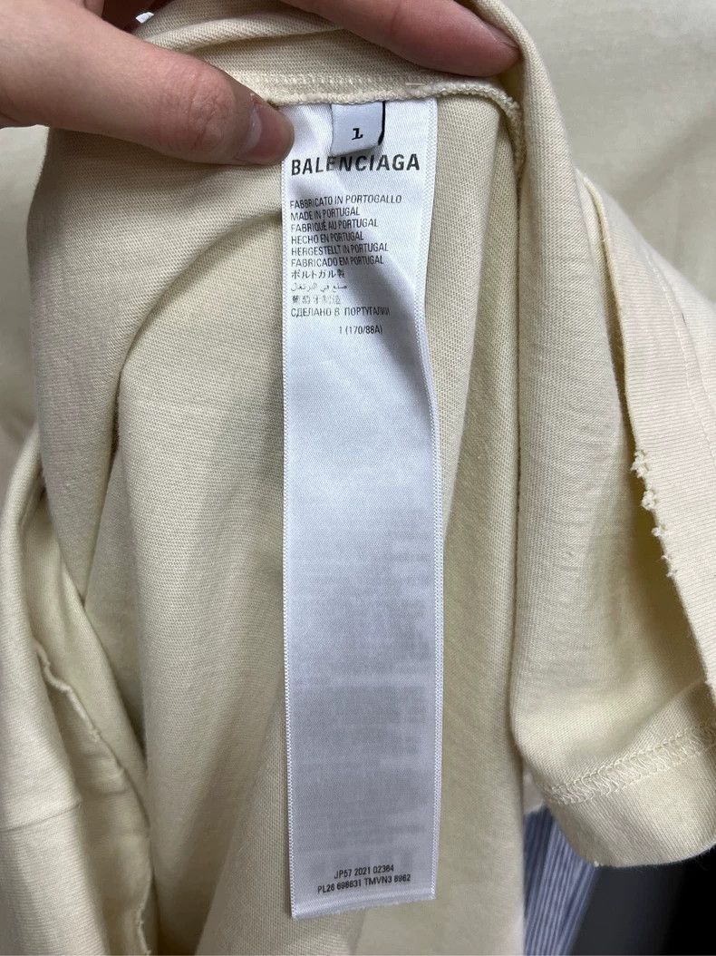 Balenciaga Balenciaga Beige Long Sleeve Two Size US S / EU 44-46 / 1 - 3 Thumbnail