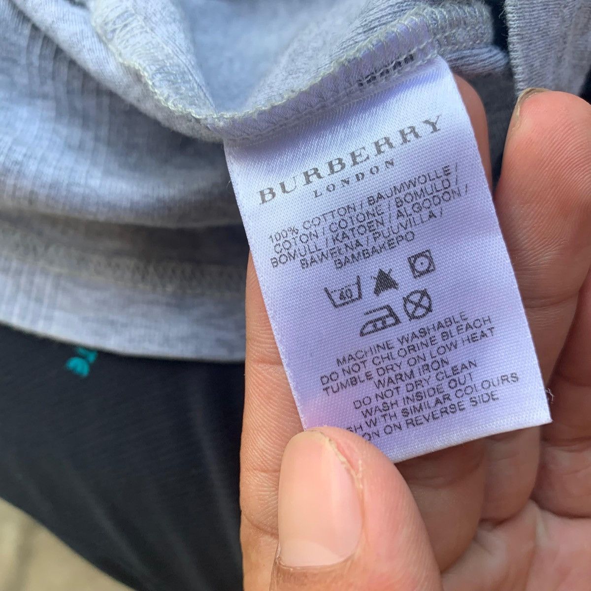 Burberry Burberry Slim Fit Size US L / EU 52-54 / 3 - 4 Thumbnail