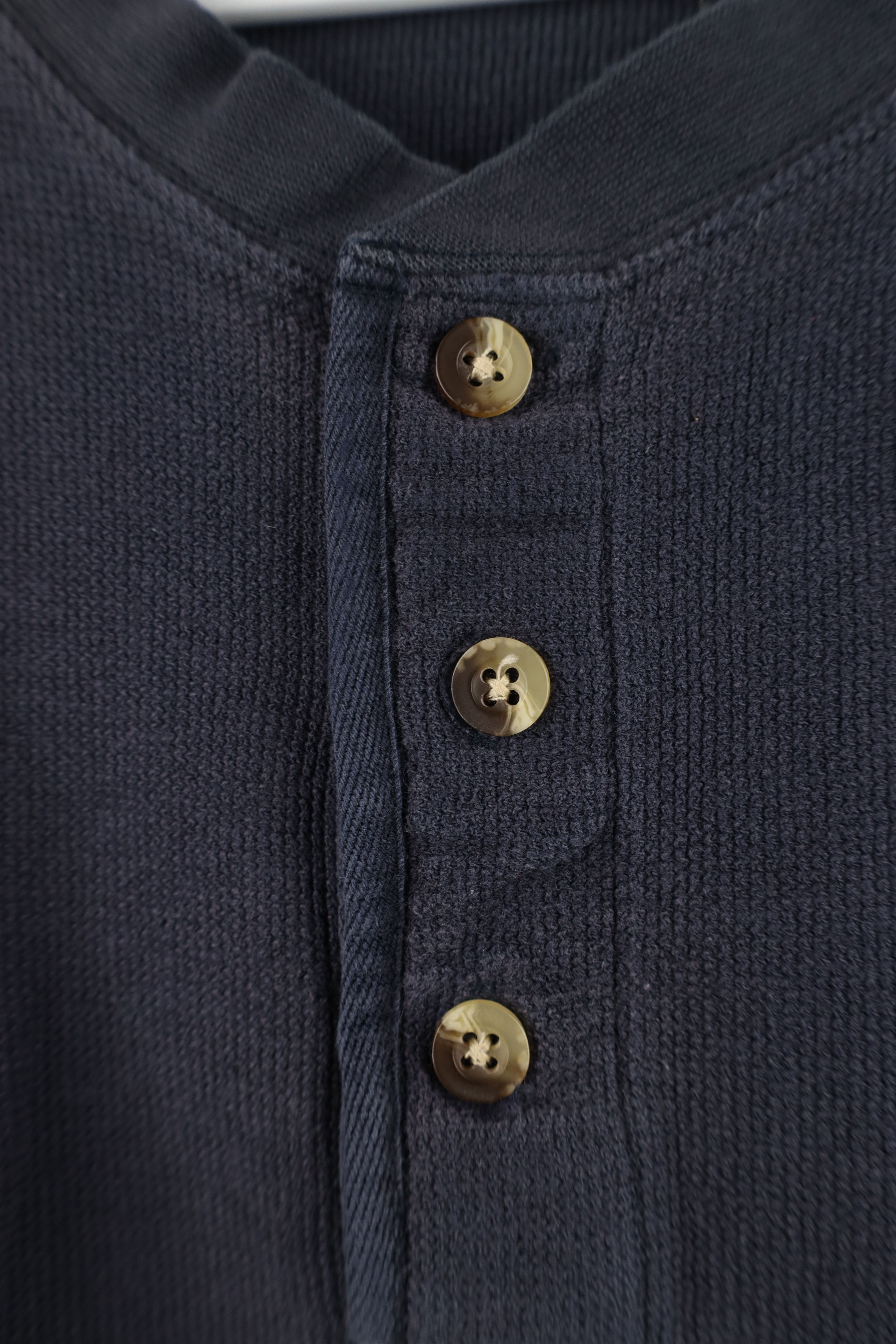 Vintage Vintage 90s Streetwear Waffle Knit Henley T-Shirt Blue Size US XXL / EU 58 / 5 - 4 Thumbnail