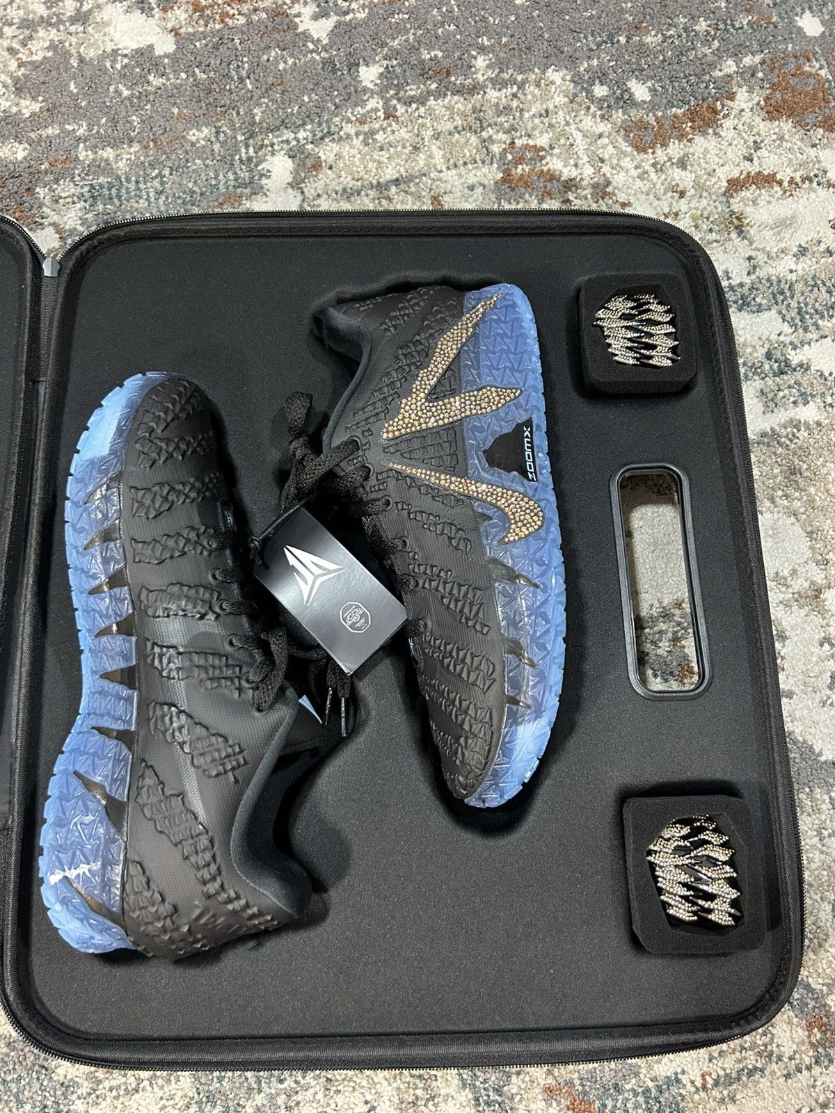 Nike Nike Ja 3 “Swarovski” Warning Label Size US 10.5 / EU 43-44 - 2 Thumbnail
