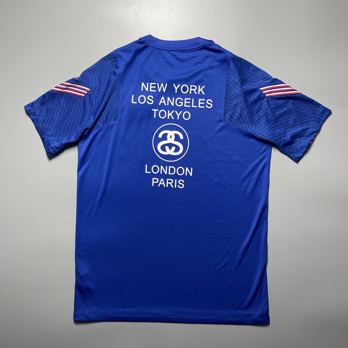 Nike ENGLAND x STUSSY NIKE 2020/2021 FOOTBALL TRAINING JERSEY Size US L / EU 52-54 / 3 - 5 Thumbnail