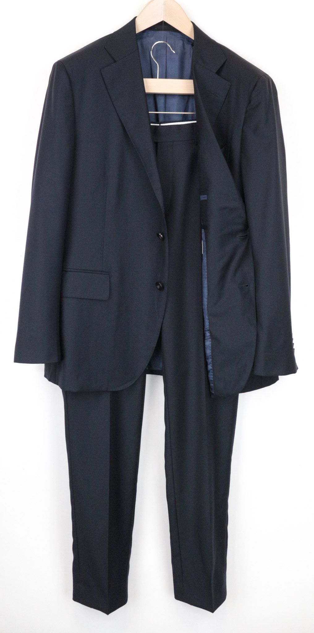 image of Suitsupply La Spalla Uk46S Perennial Navy Slim Cut Wool Suit 68801 in Blue, Men's