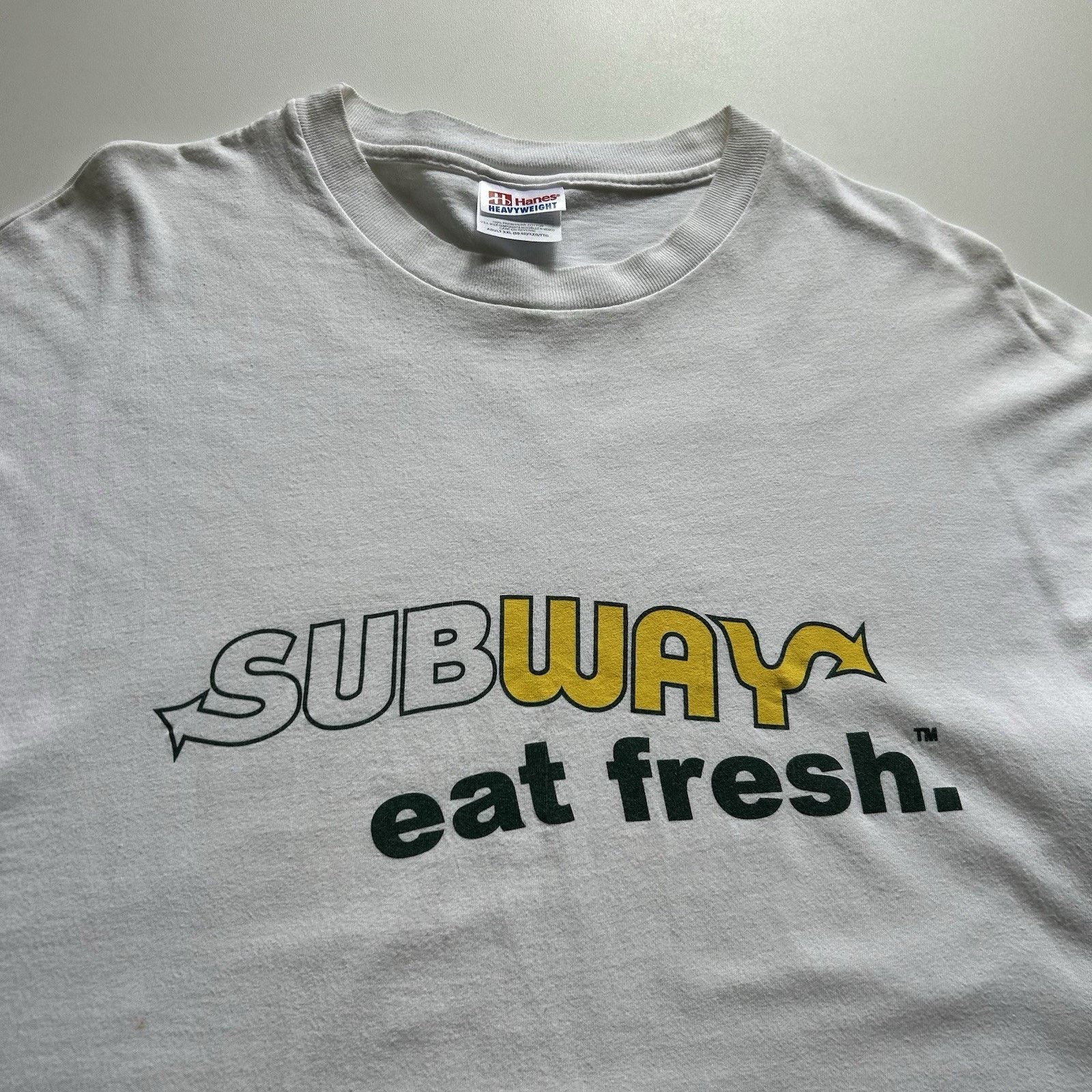 Hanes Vintage Y2K Subway T Shirt XXL Hanes Promo Graphic Tee White Size US XXL / EU 58 / 5 - 2 Thumbnail