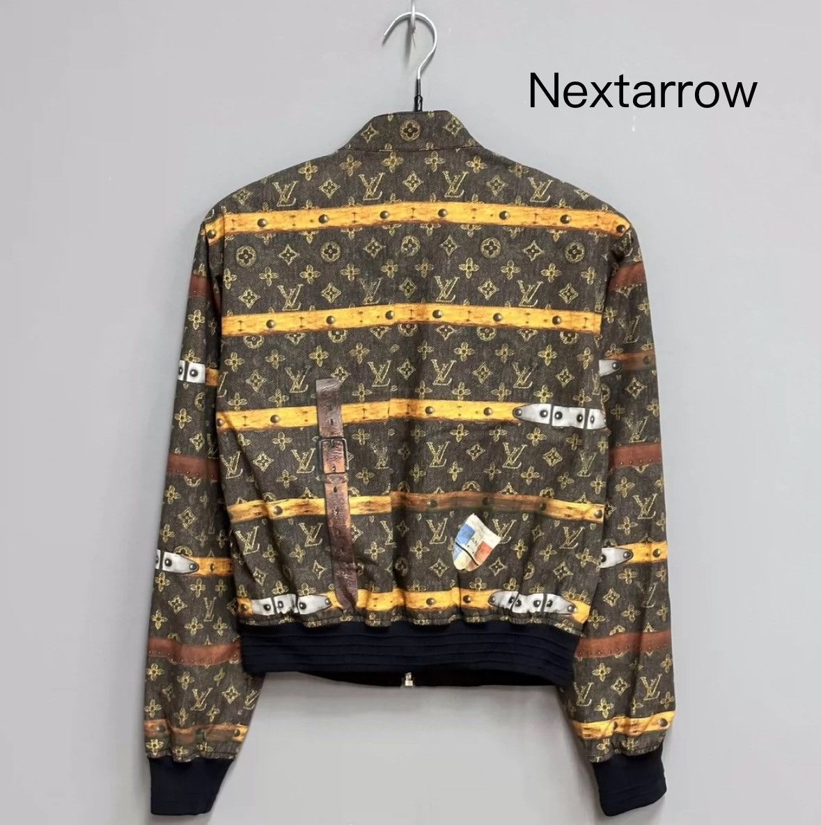 Louis Vuitton LOUIS VUITTON Luggage with floral prints on the coat Size US S / EU 44-46 / 1 - 2 Thumbnail