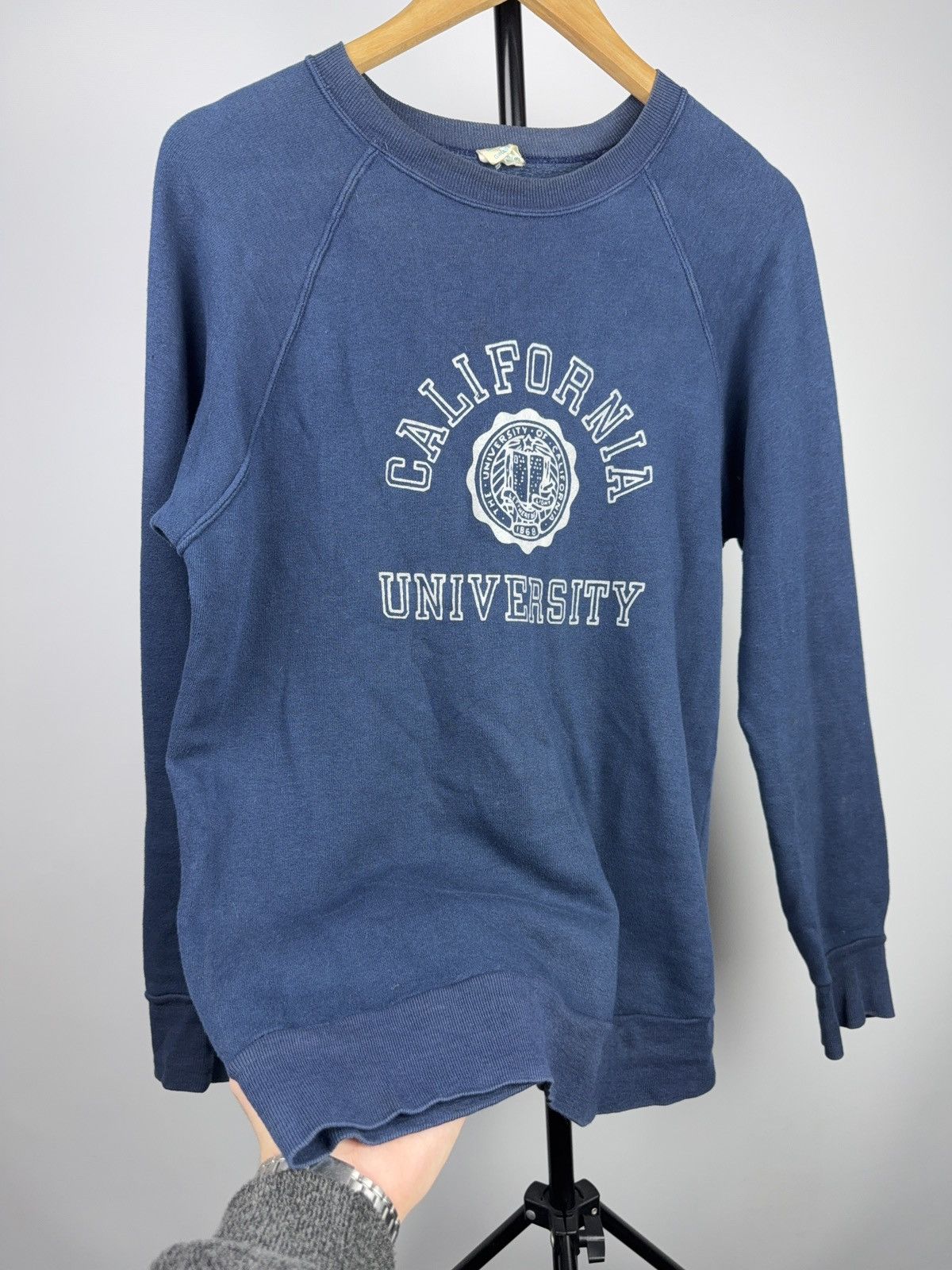 Vintage Vintage 80s California University Crewneck Sweatshirt Blue Size US M / EU 48-50 / 2 - 7 Thumbnail