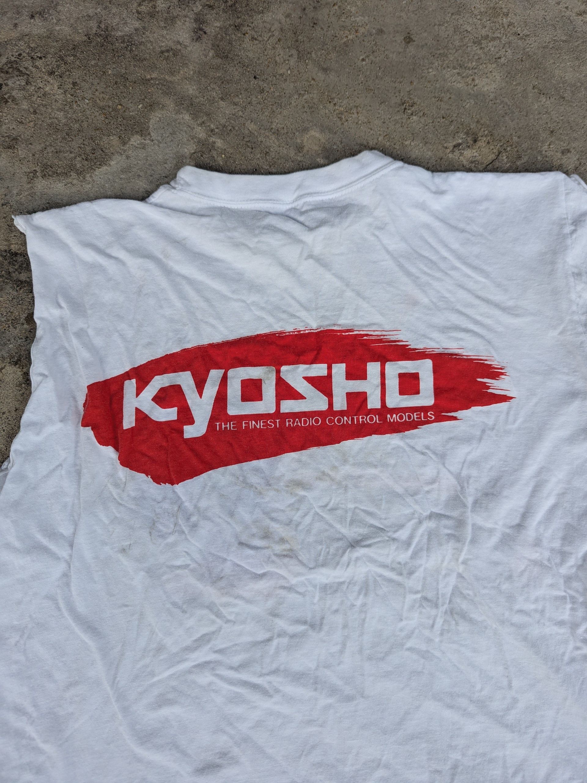Japanese Brand 🇯🇵 Vintage 1990s Kyosho Japanese Harajuku Tee Distressed Size US S / EU 44-46 / 1 - 11 Thumbnail