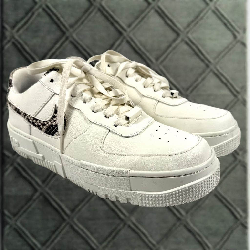 Nike Nike Air Force 1 Pixel SE Women’s Size 11 Sail Snake Sneakers CV8481-101 Size US 11 / IT 41 - 1 Thumbnail