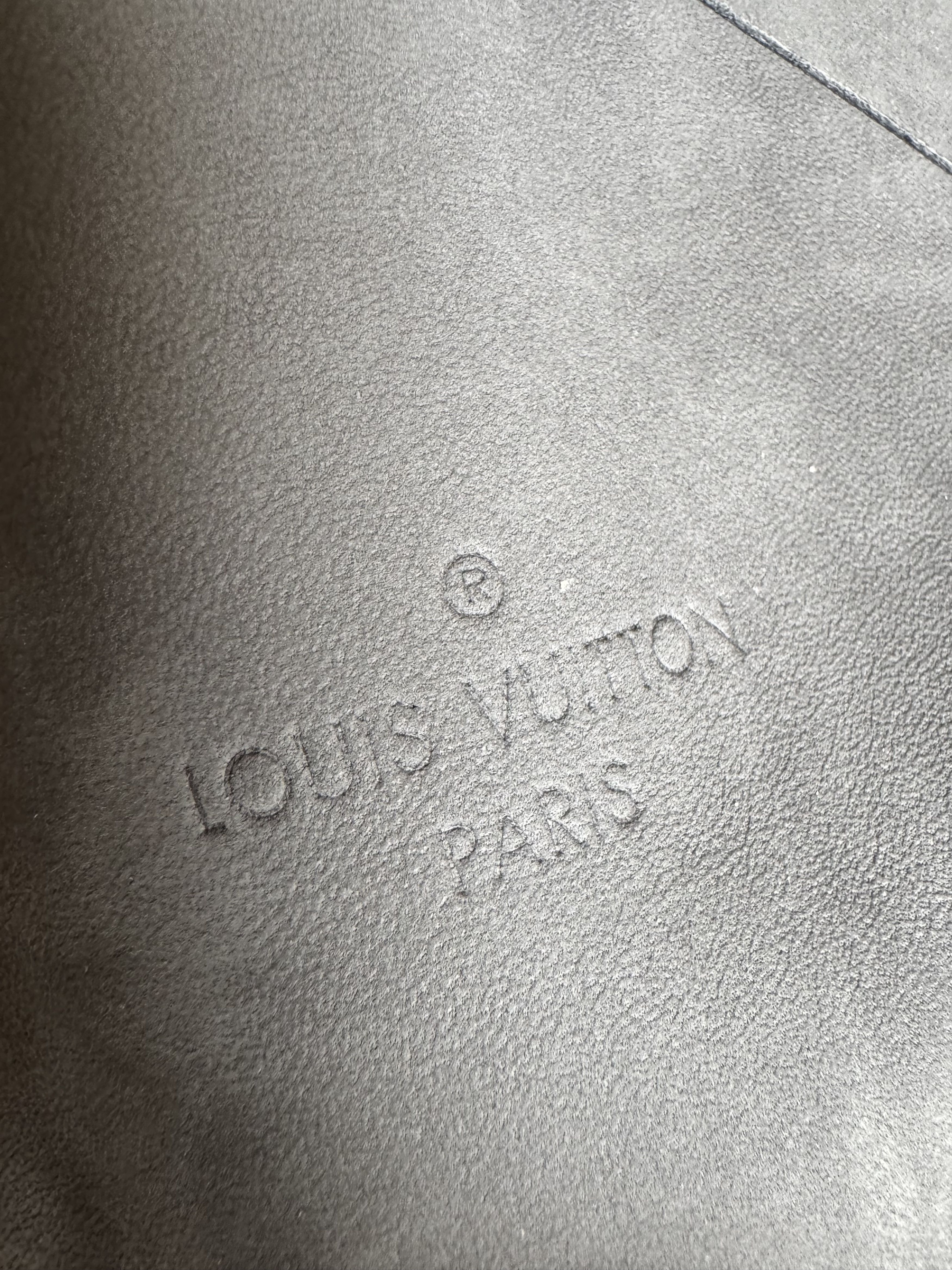 Louis Vuitton Louis Vouitton leather jacket 100% original Size US XL / EU 56 / 4 - 3 Thumbnail