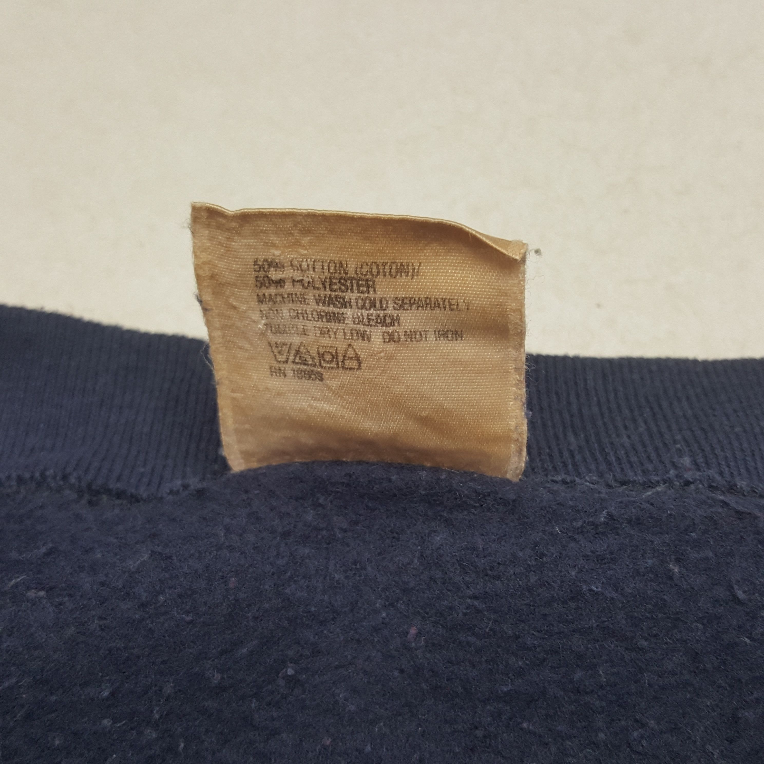 Vintage Vintage Notre Dame Fighting Irish University Sweatshirt Size US L / EU 52-54 / 3 - 9 Thumbnail