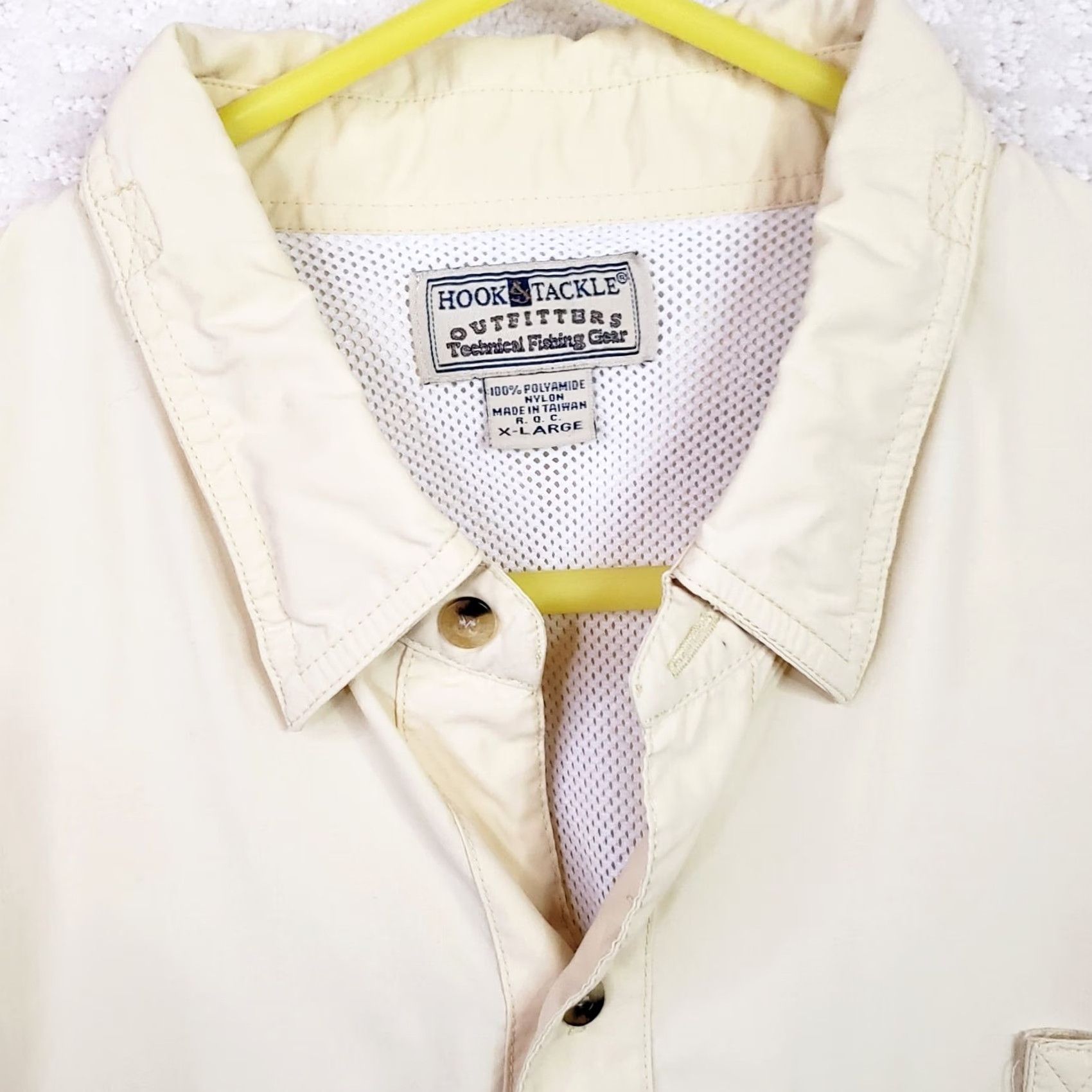 Vintage Hook & Tackle Shirt Men's XL Yellow Outdoor Technical Fishing Gear Vented Zipper Button-Down Collared Short Sleeve Regular Fit UV Protection Pockets Size US XL / EU 56 / 4 - 7 Thumbnail