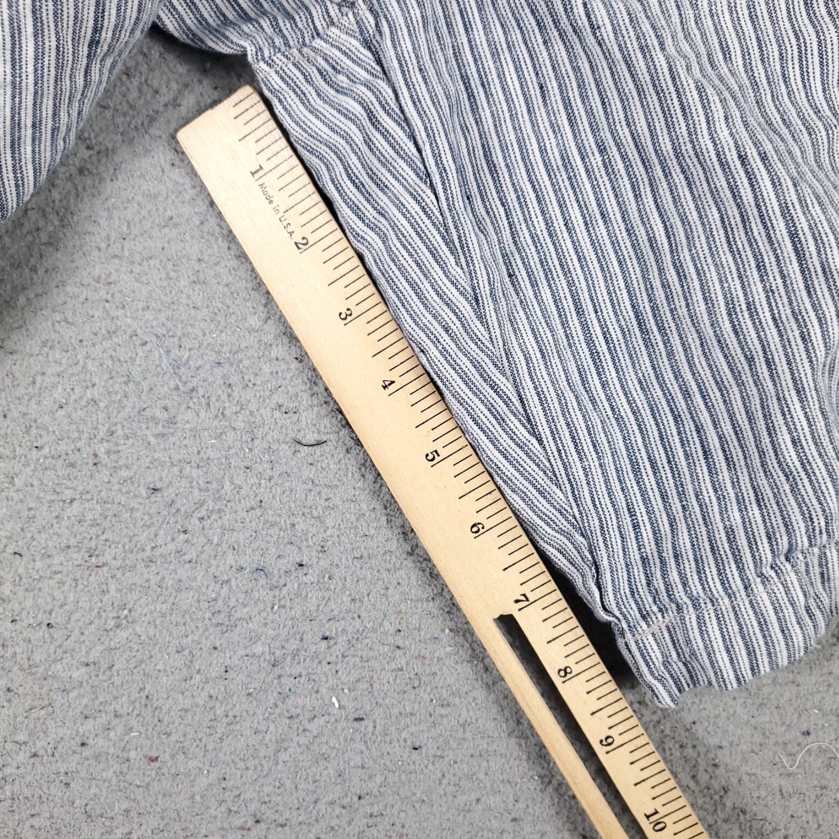 Tommy Bahama VINTAGE Tommy Bahama Shorts Mens Size 33 Linen Blue Striped Flat Front Chino Casual Dress Size US 33 - 6 Thumbnail