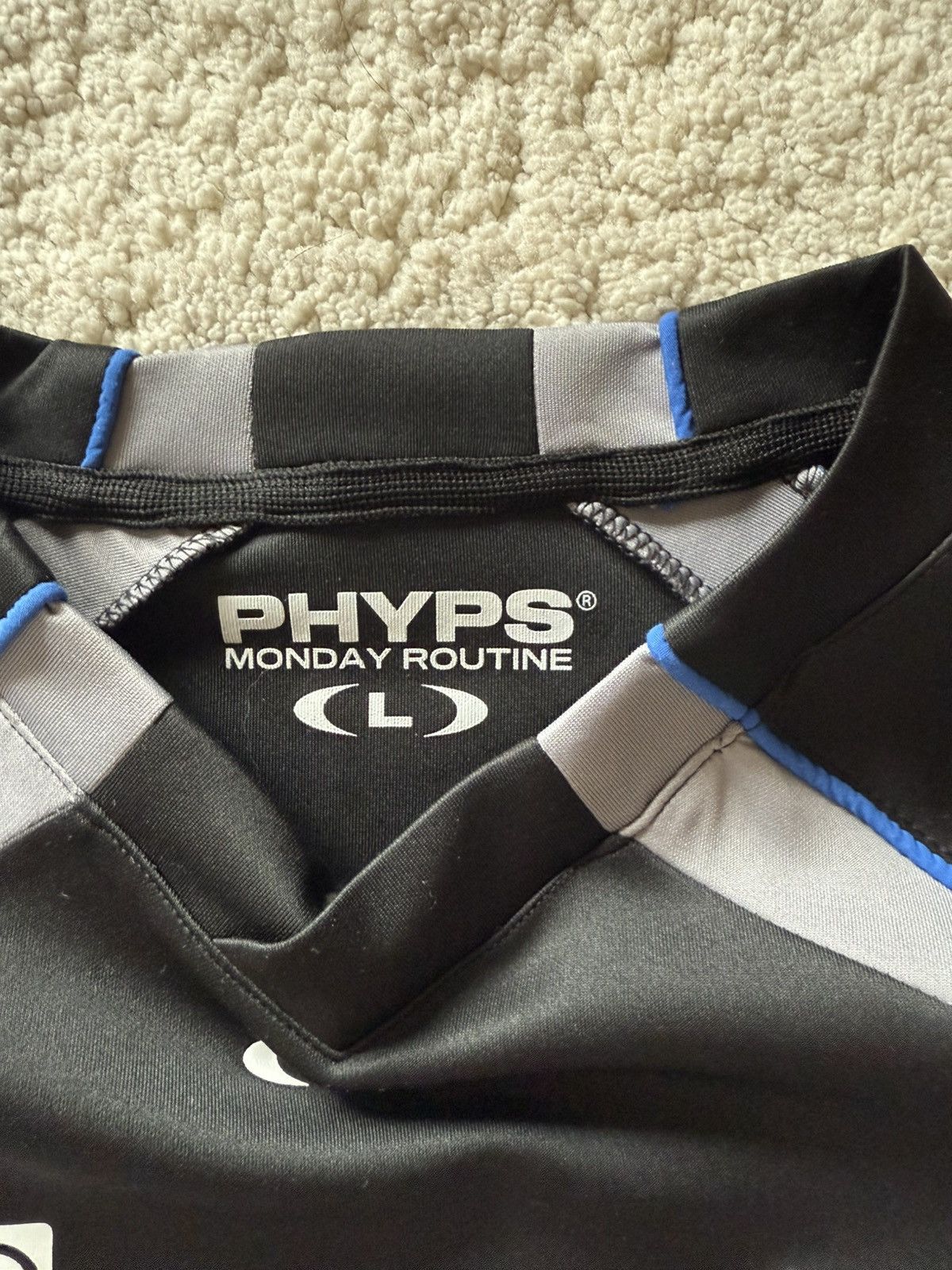 Other Phyps black and grey long sleeve shirt Size L Size US L / EU 52-54 / 3 - 2 Thumbnail