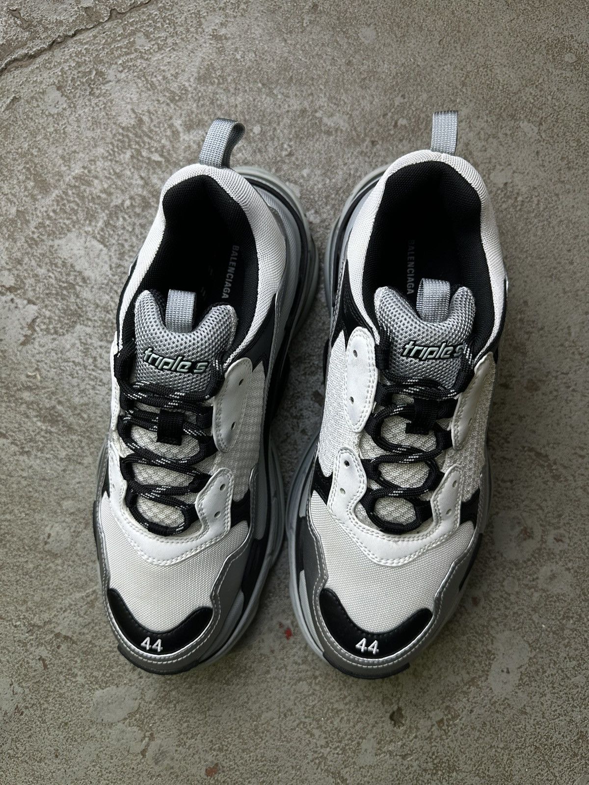 Balenciaga Balenciaga Triple S sneaker Grey Metallic Size 44 | Grailed