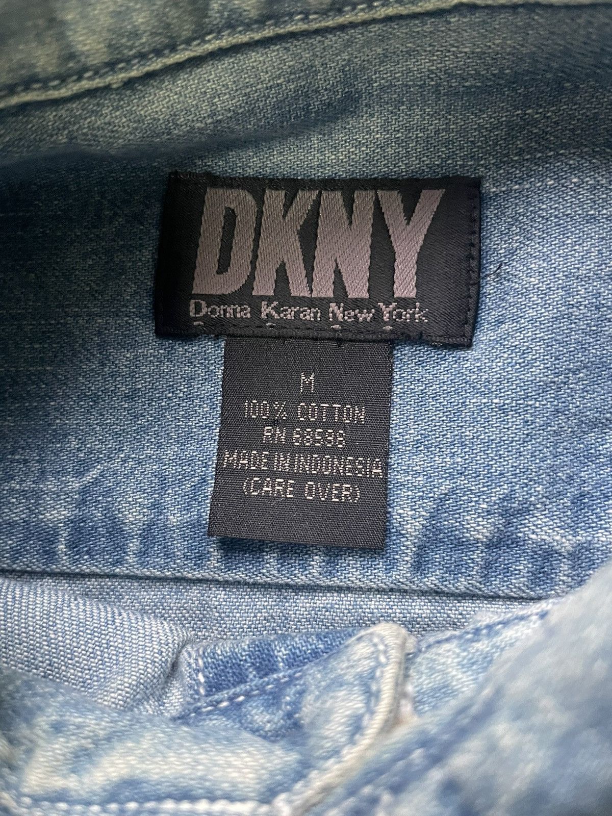 Designer Vintage DKNY Denim Shirt Size US XL / EU 56 / 4 - 13 Thumbnail