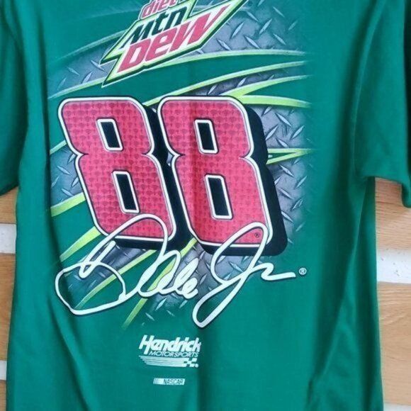 NASCAR Nascar Vintage Graphic Dale Earnhardt Green Crew Neck Short Size US M / EU 48-50 / 2 - 6 Thumbnail
