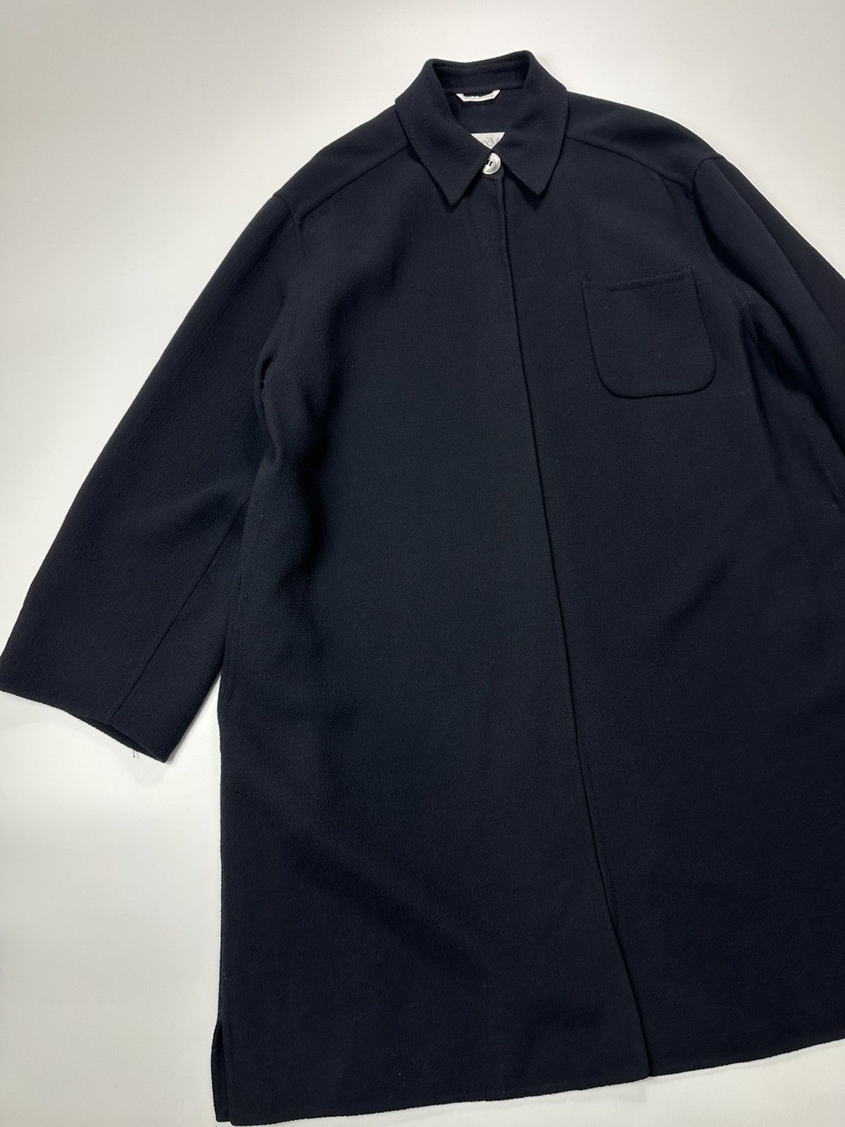 Max Mara Max Mara Wool Navy Cape Size L / US 10 / IT 46 - 3 Thumbnail