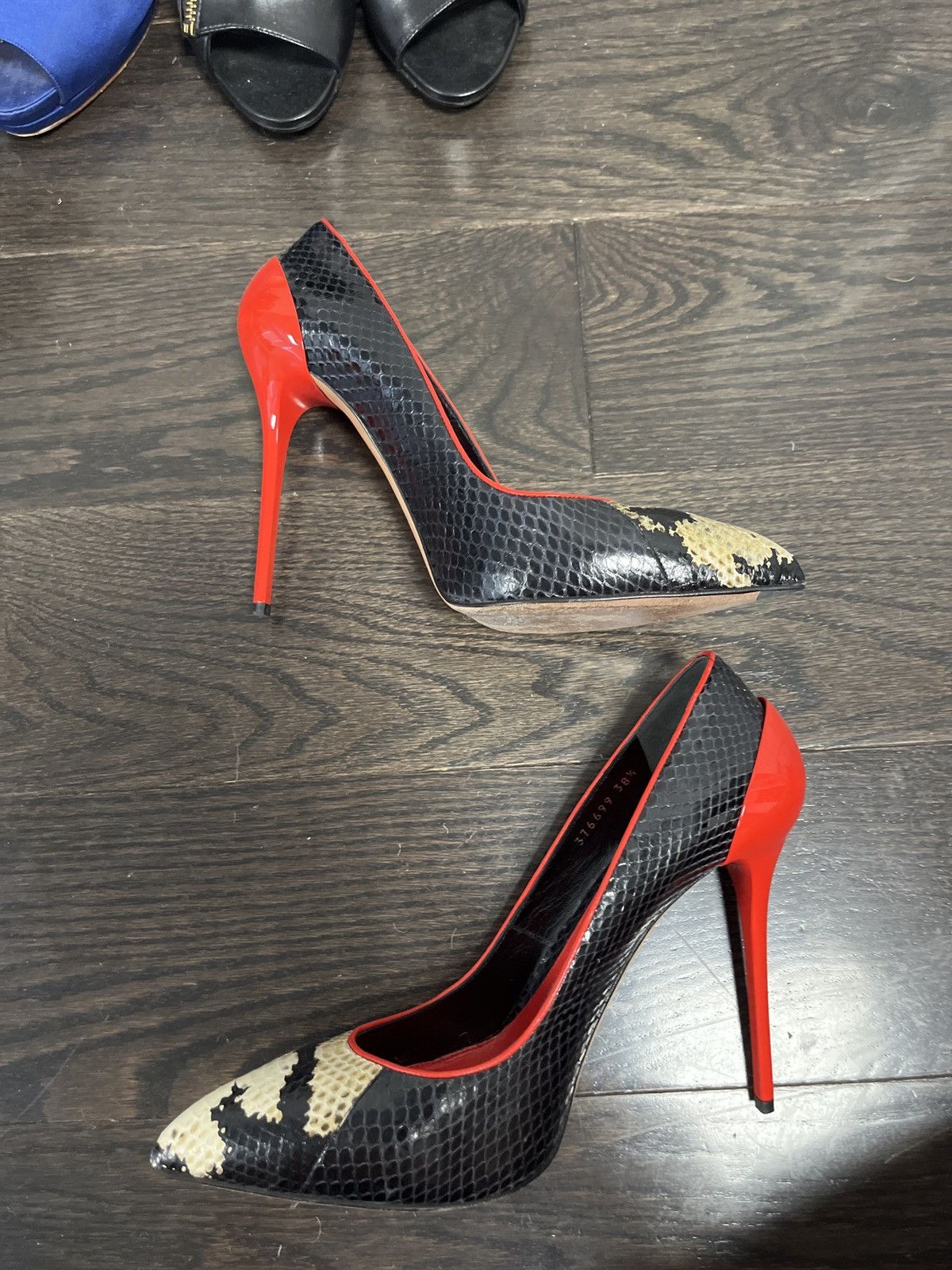 Alexander McQueen McQueen Snakeskin Heels Size US 8.5 / IT 38.5 - 1 Thumbnail